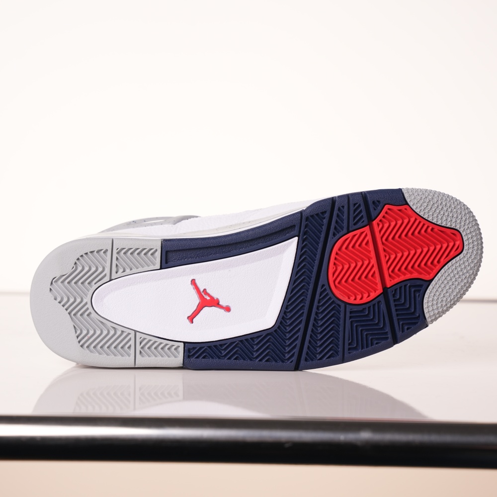 Air Jordan 4 Retro Midnight Navy
