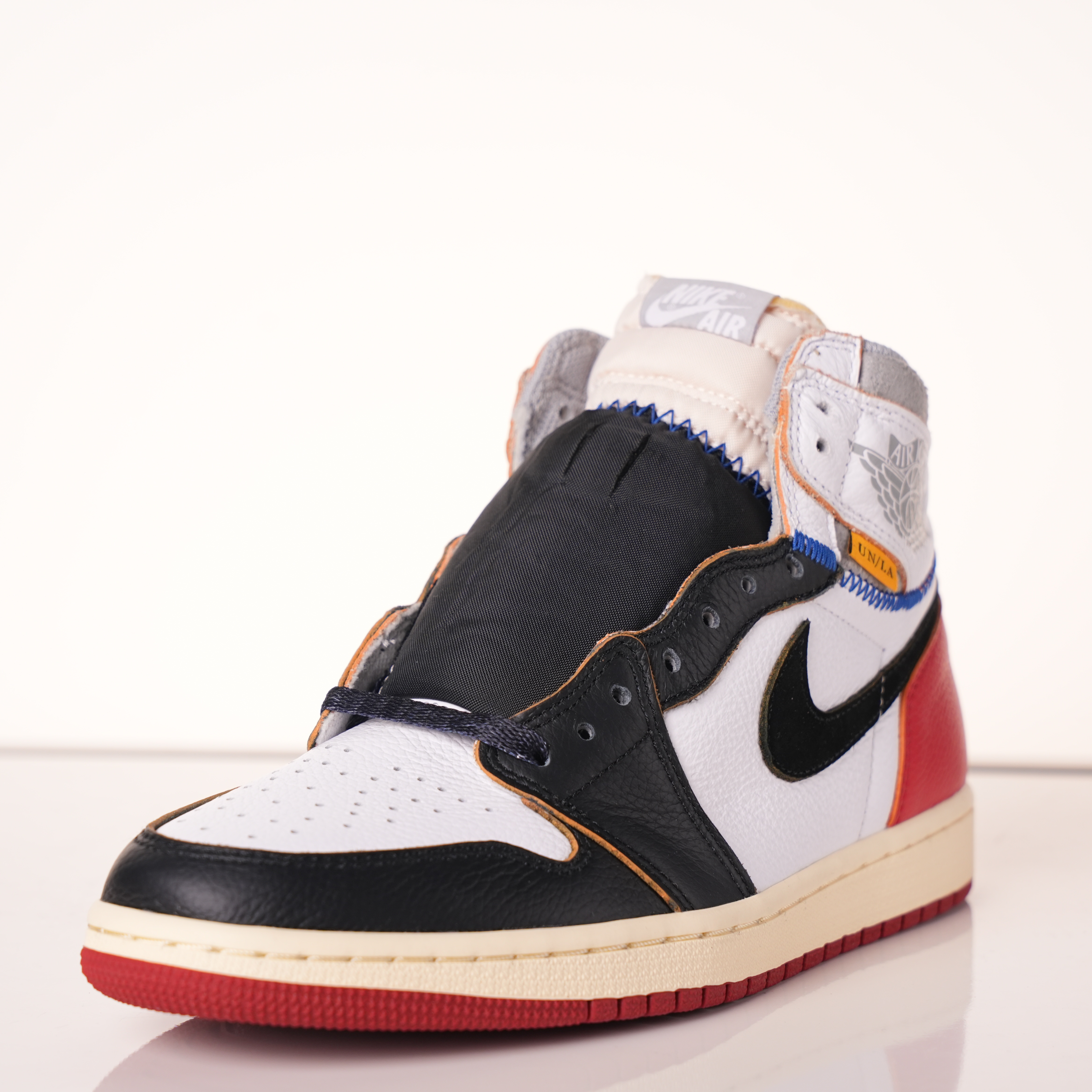 Air Jordan 1 Retro High Union Los Angeles Black Toe