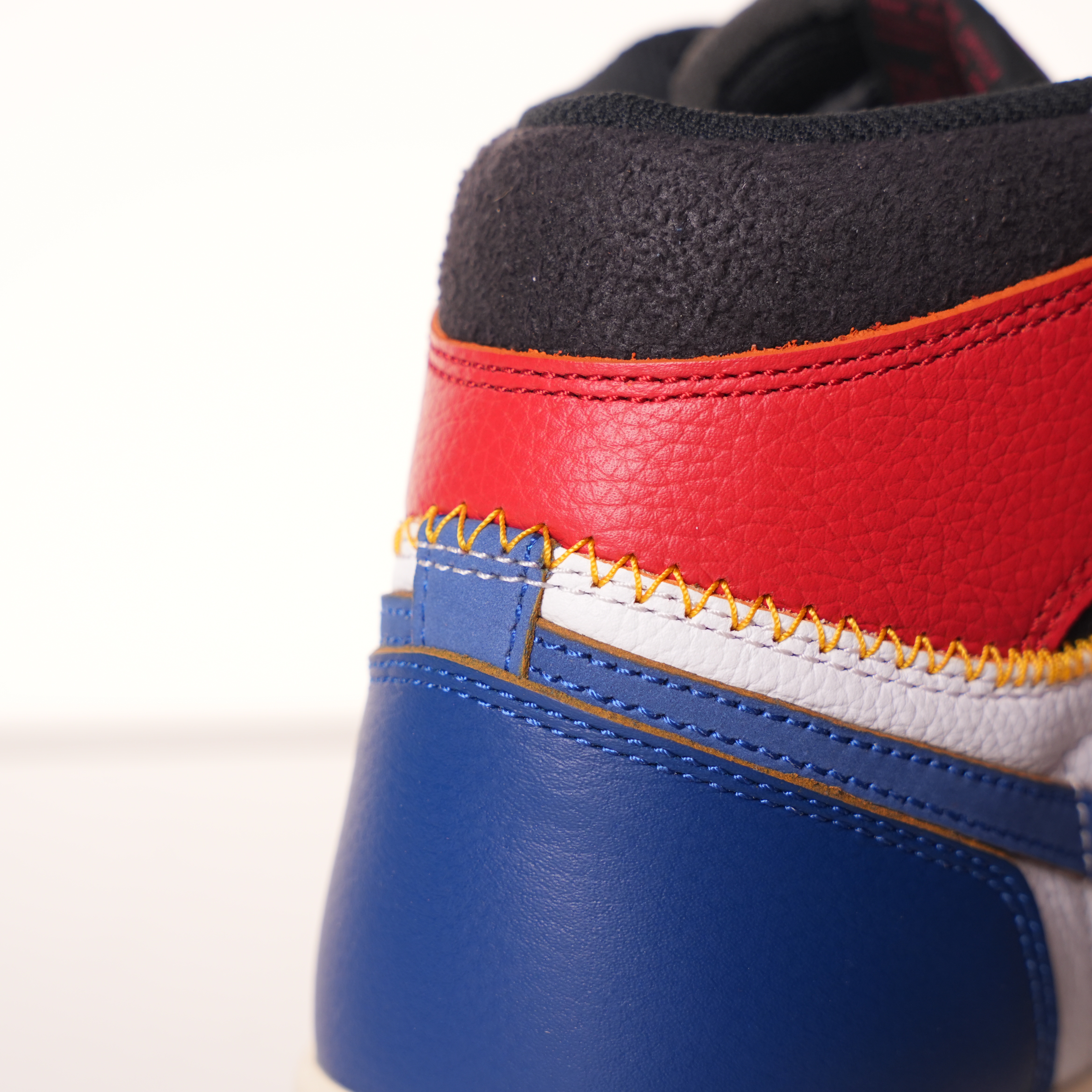 Air Jordan 1 Retro High Union Los Angeles Blue Toe