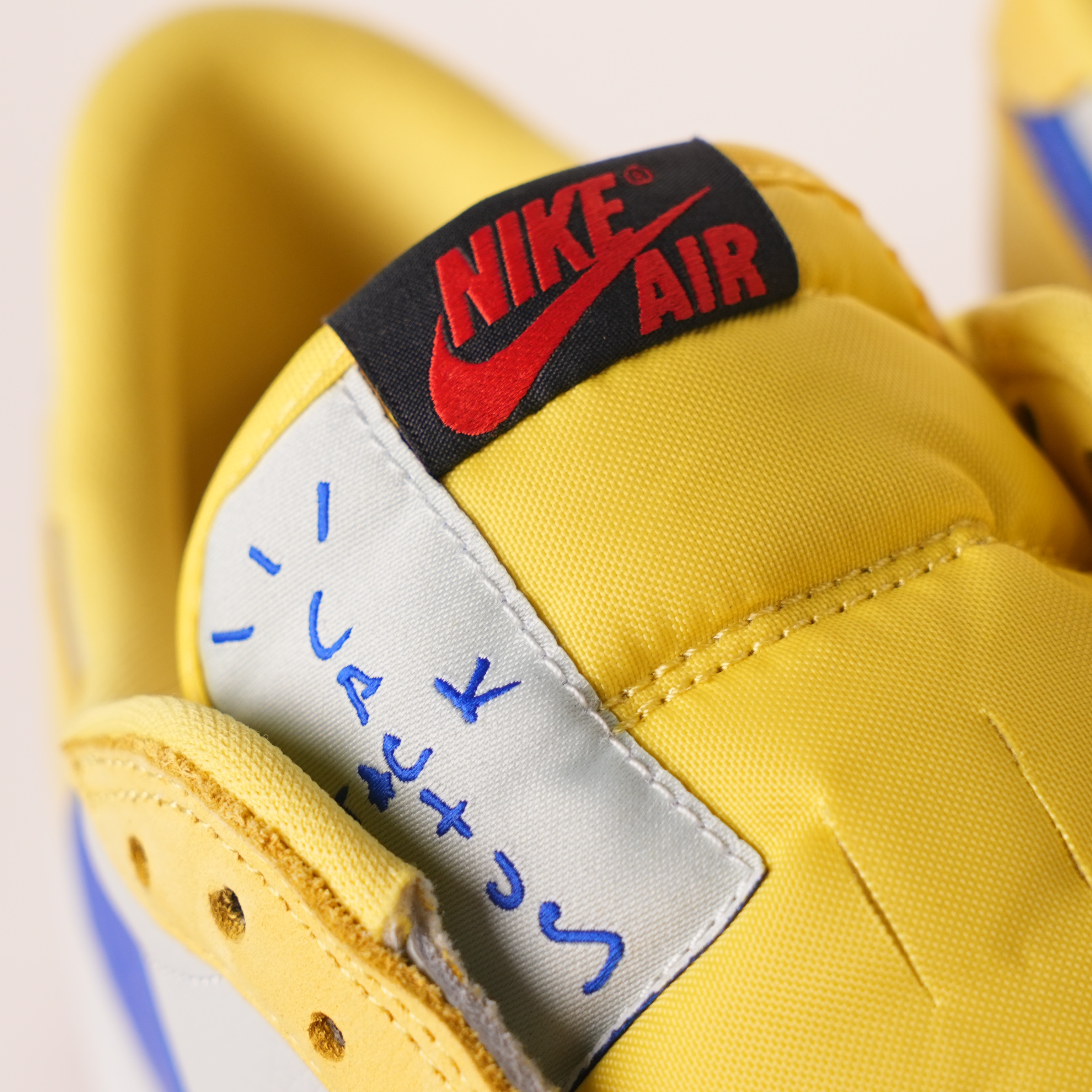 Travis Scott x Air Jordan 1 Low OG 'Canary'