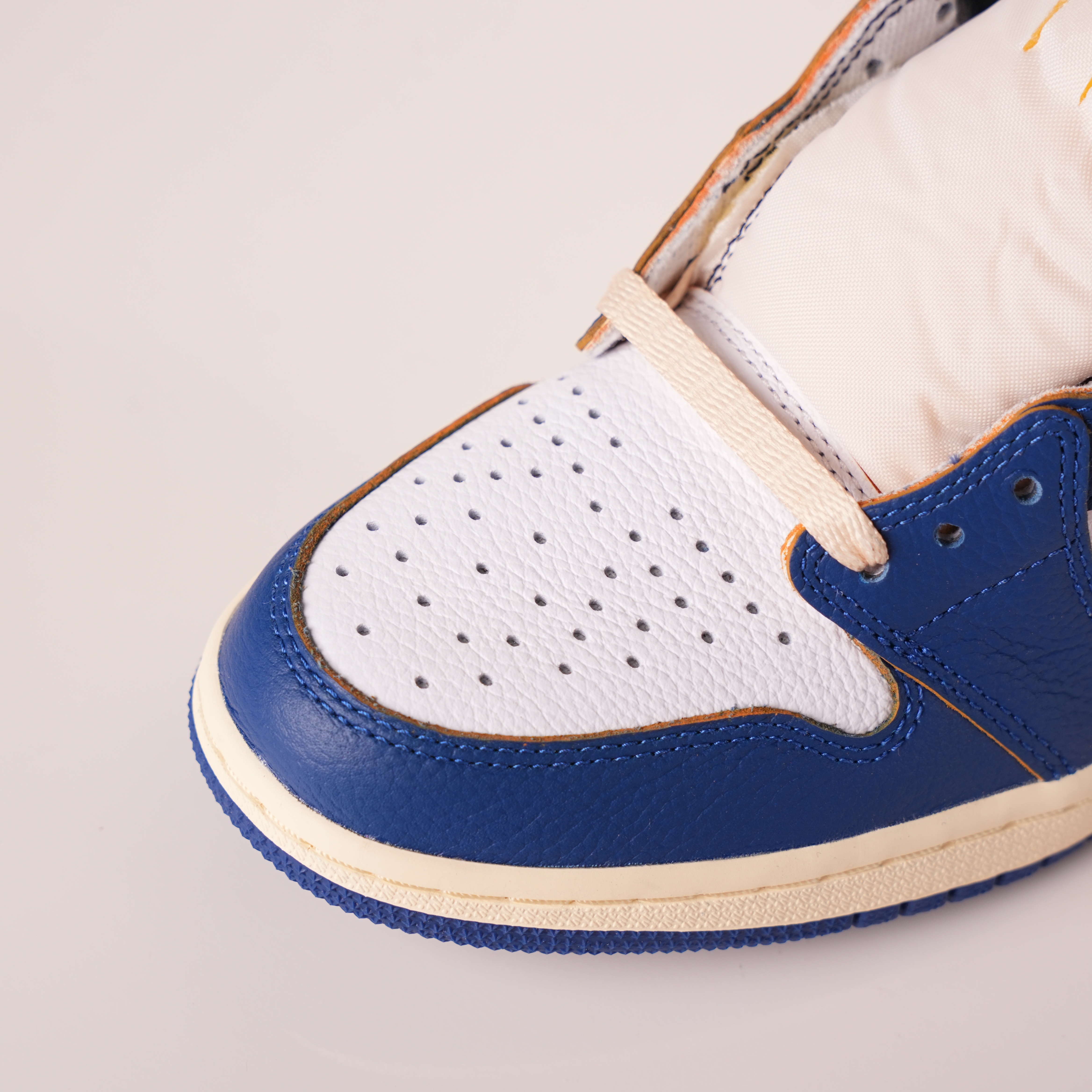Air Jordan 1 Retro High Union Los Angeles Blue Toe