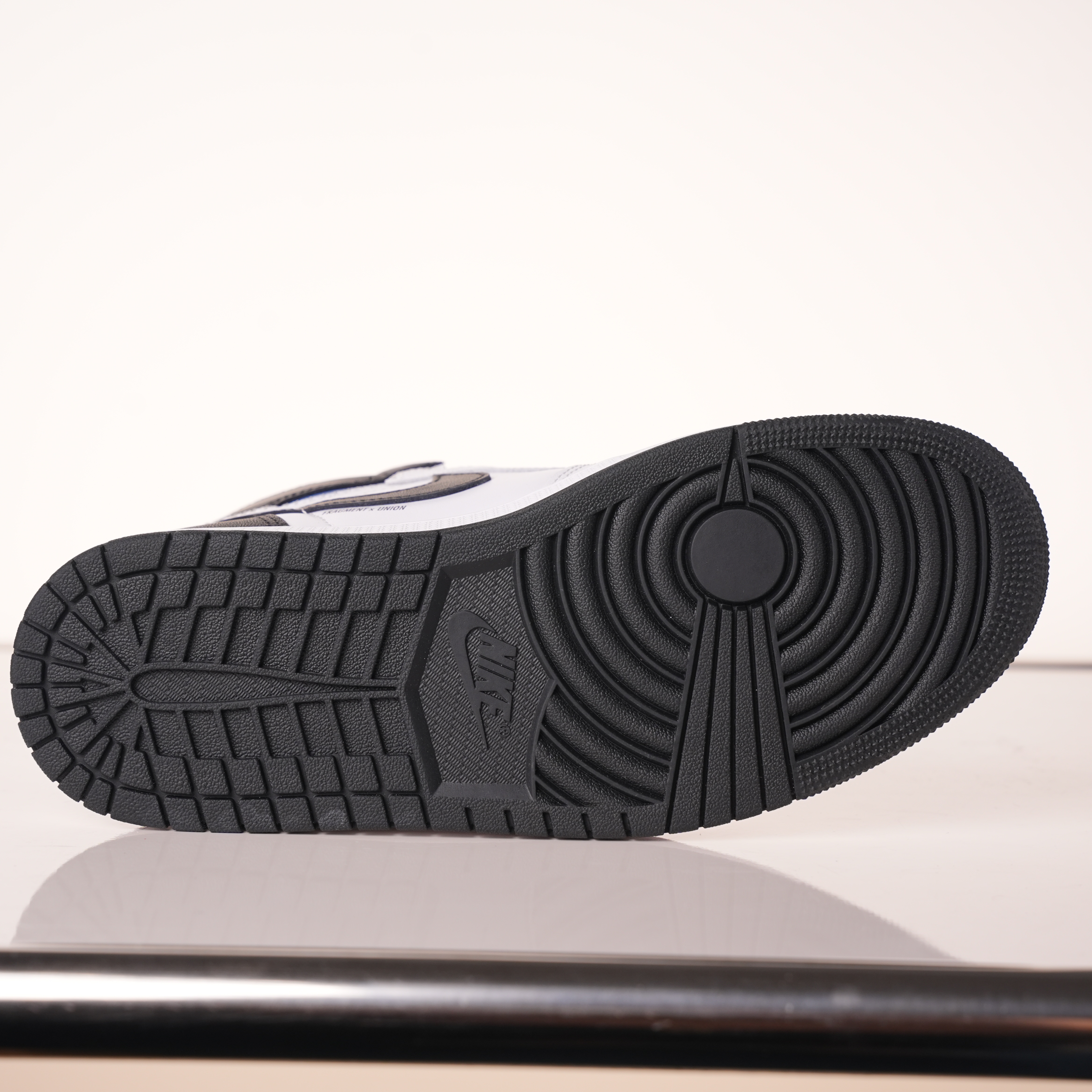 Union LA x Air Jordan 1 Retro Lightning UN Black And White