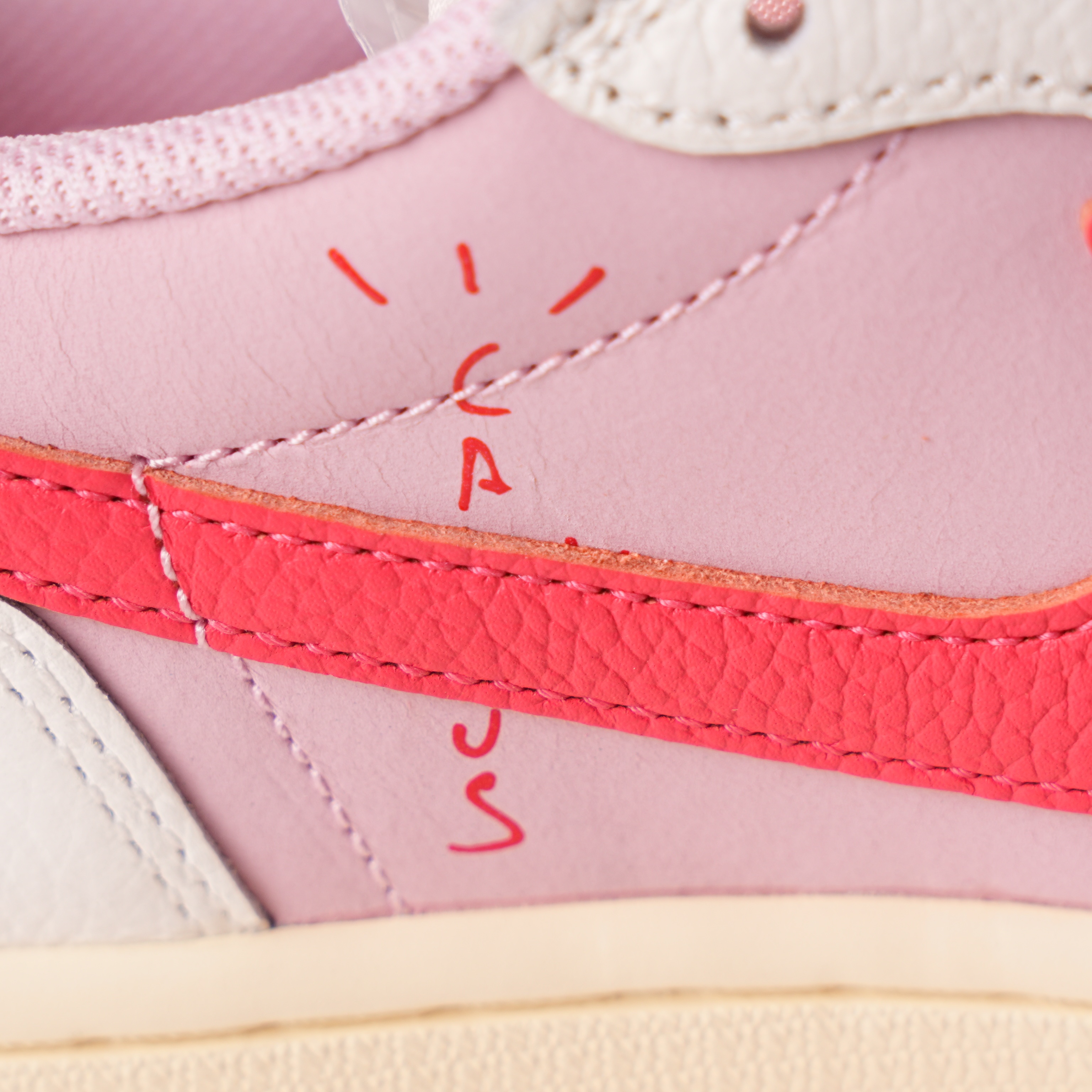 Travis Scott x Air Jordan 1 Retro Low OG 'Sail Tropical Pink'