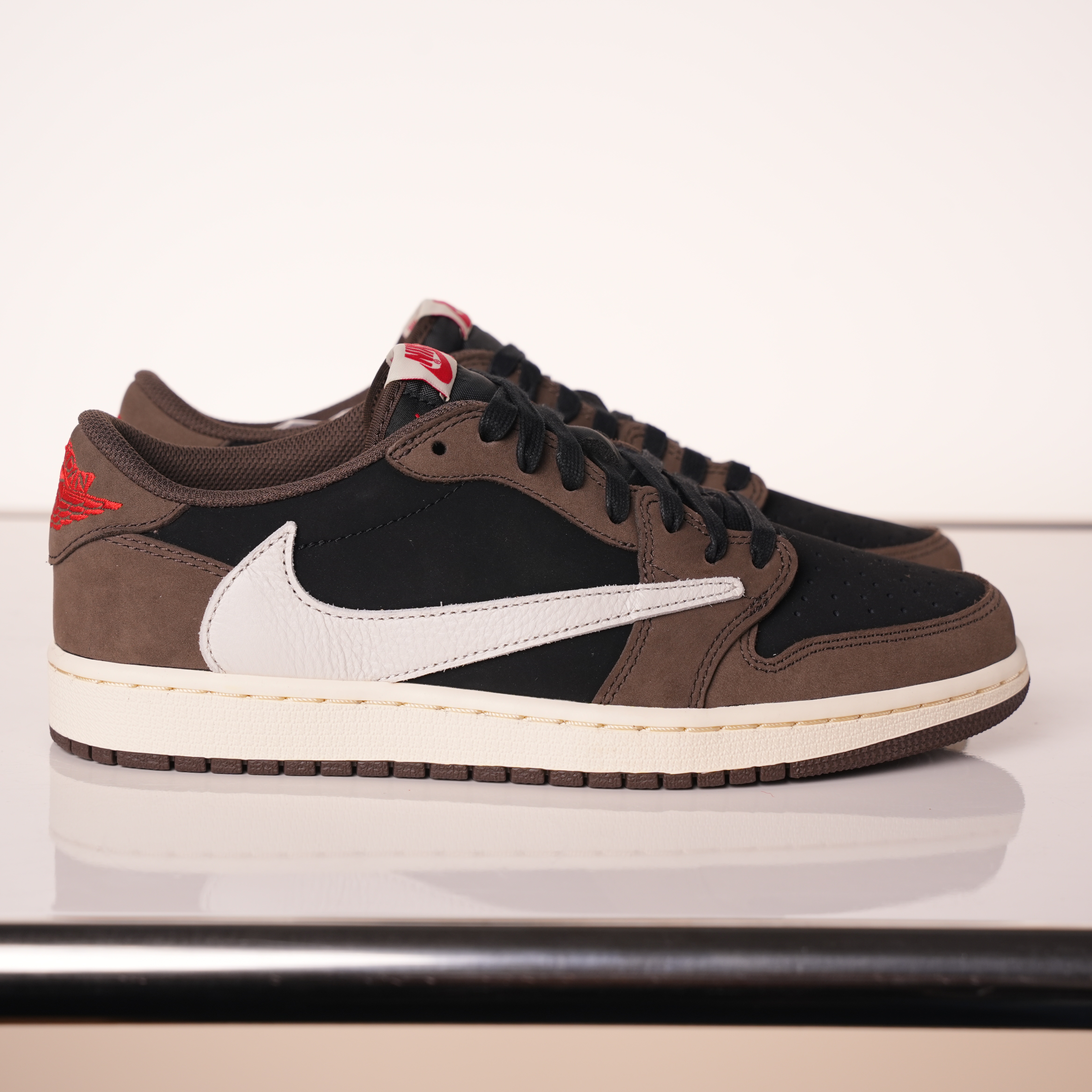 Air Jordan 1 Retro Low OG SP Travis Scott