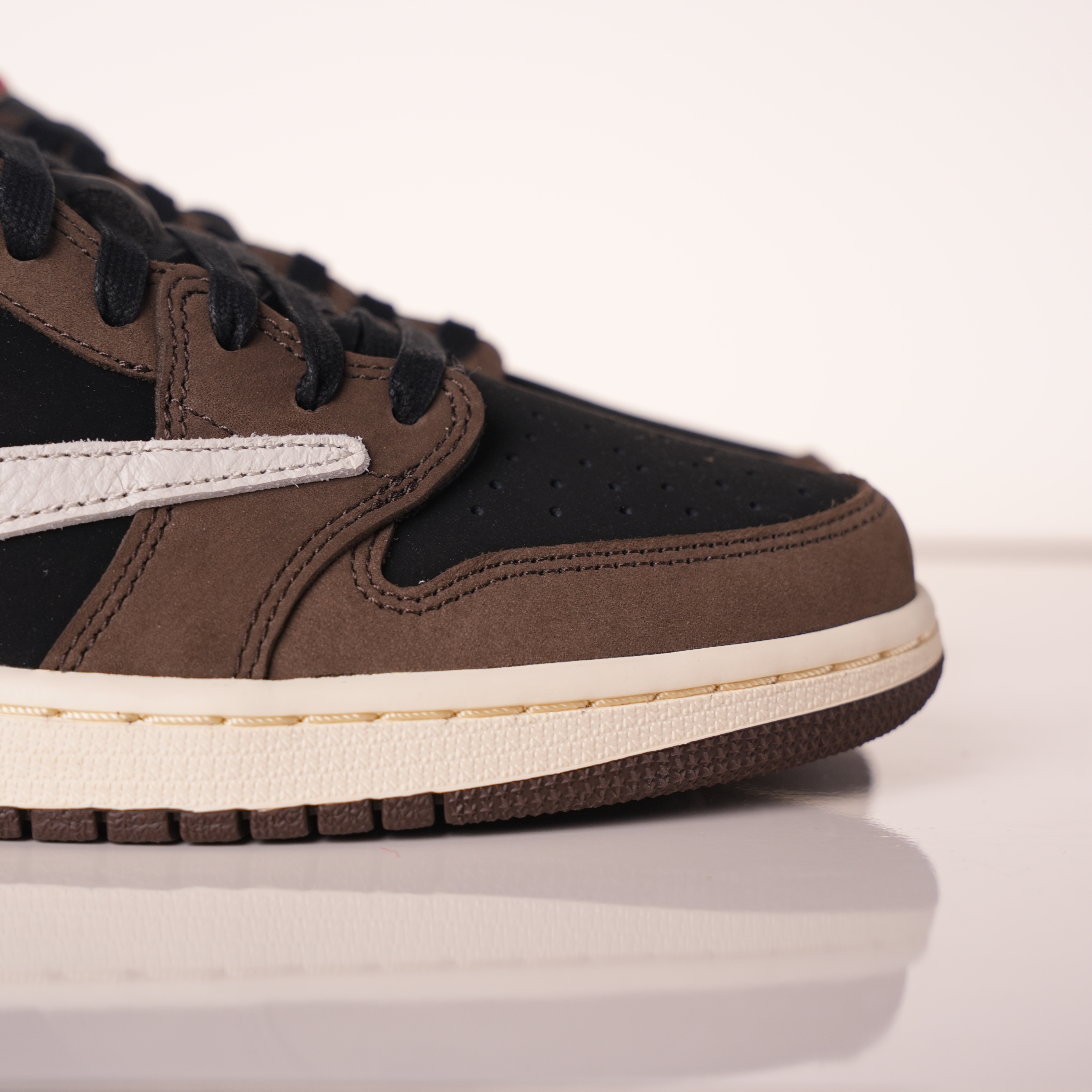 Air Jordan 1 Retro Low OG SP Travis Scott
