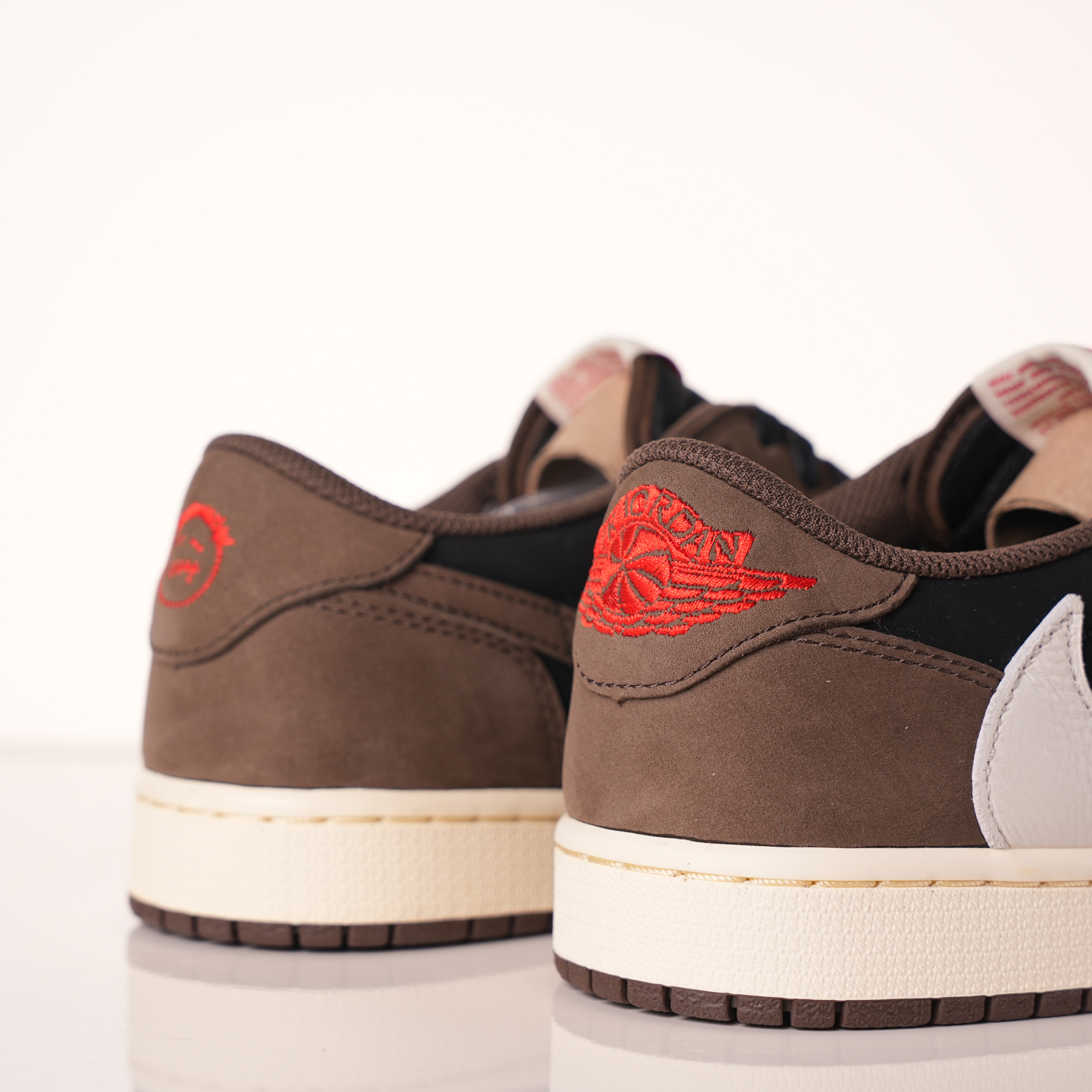 Air Jordan 1 Retro Low OG SP Travis Scott