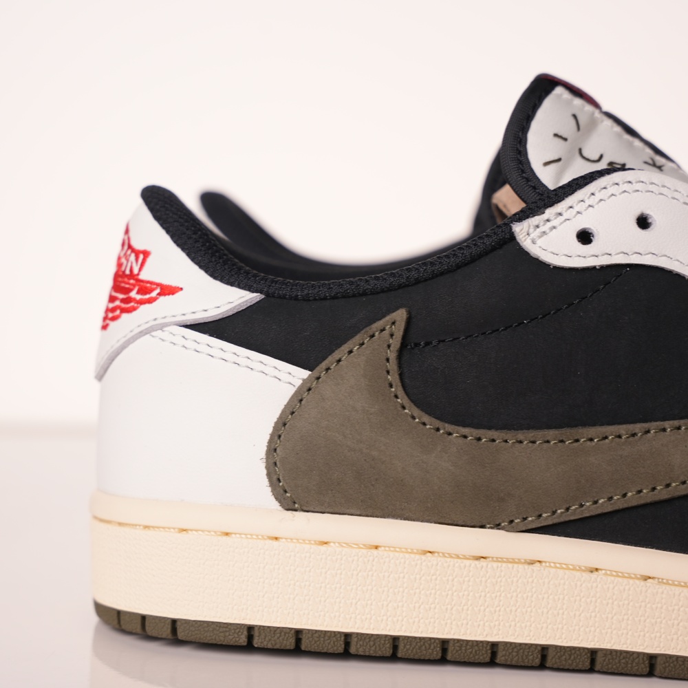 Travis Scott x Air Jordan 1 Low OG Olive
