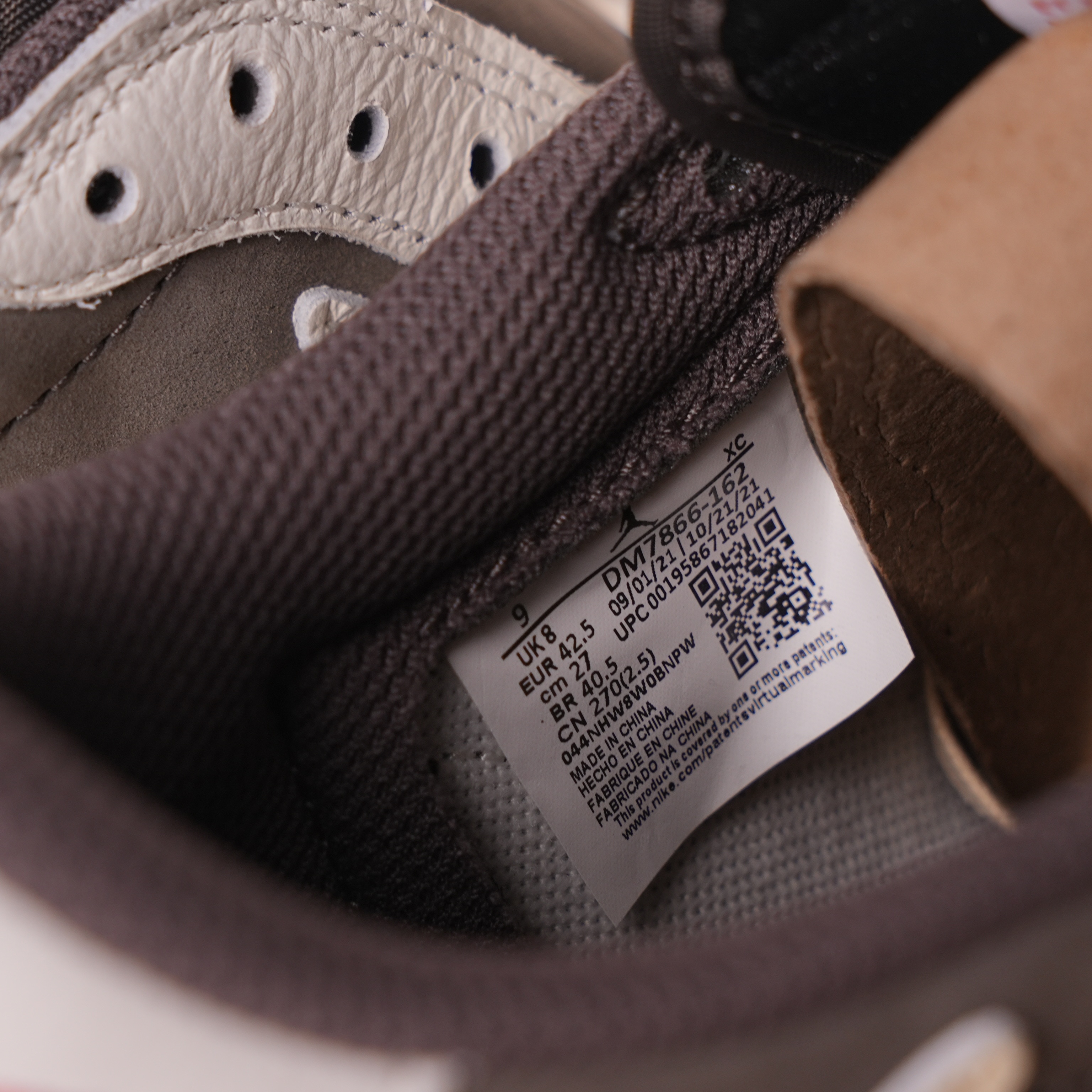 Travis Scott x Air Jordan 1 Low Reverse Mocha