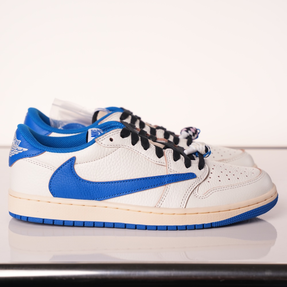 Fragment Design x Travis Scott x Air Jordan 1 Retro Low