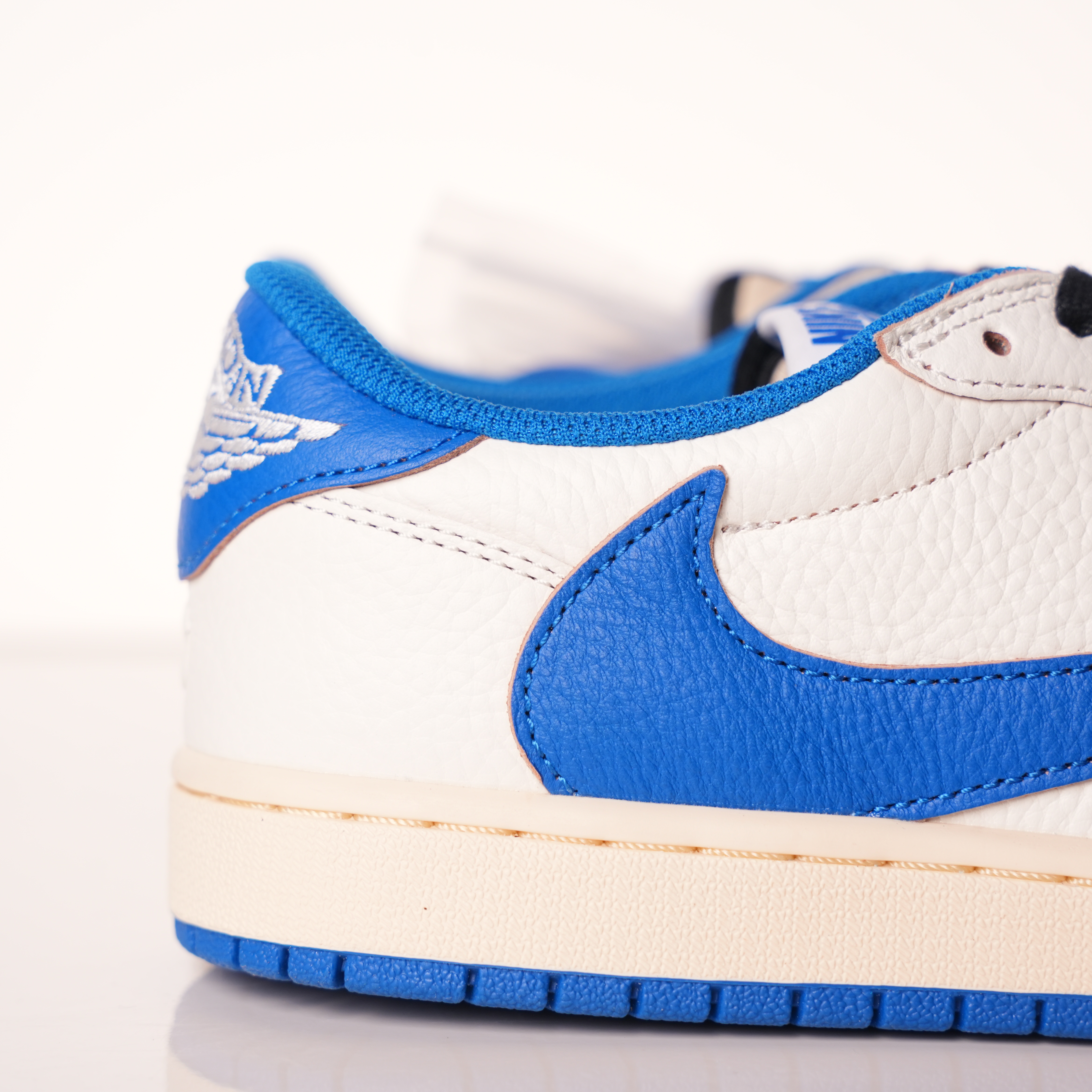 Fragment Design x Travis Scott x Air Jordan 1 Retro Low