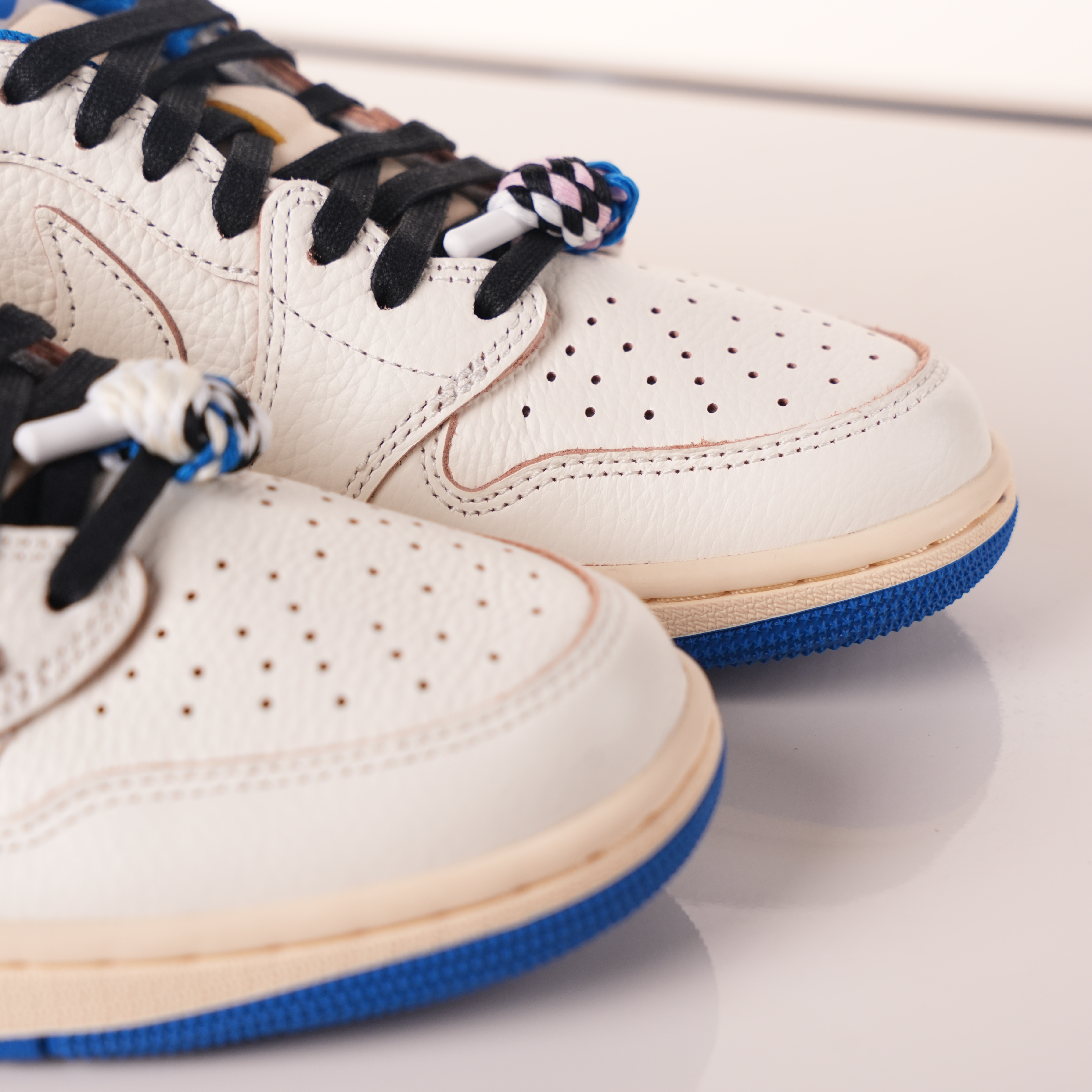 Fragment Design x Travis Scott x Air Jordan 1 Retro Low