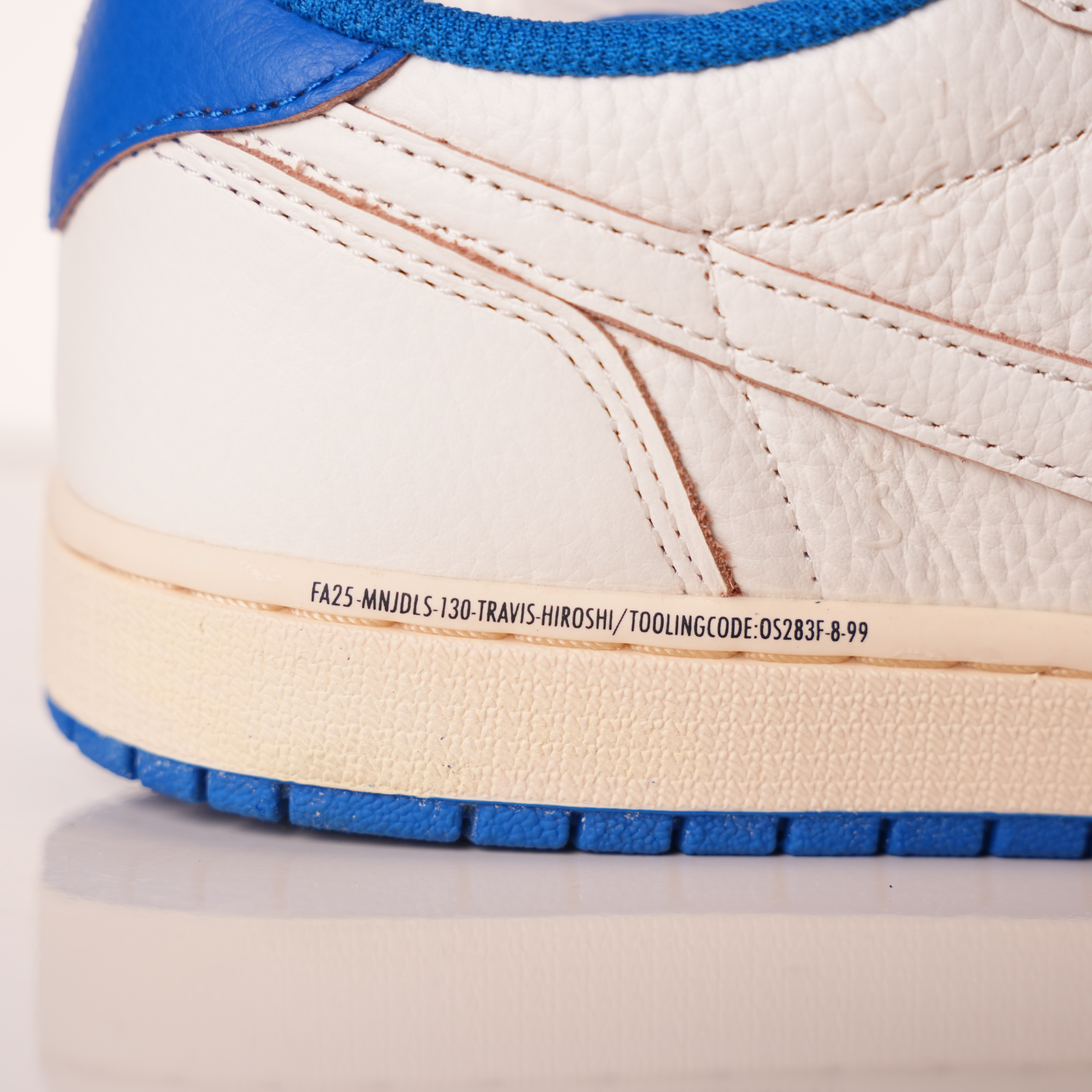 Fragment Design x Travis Scott x Air Jordan 1 Retro Low