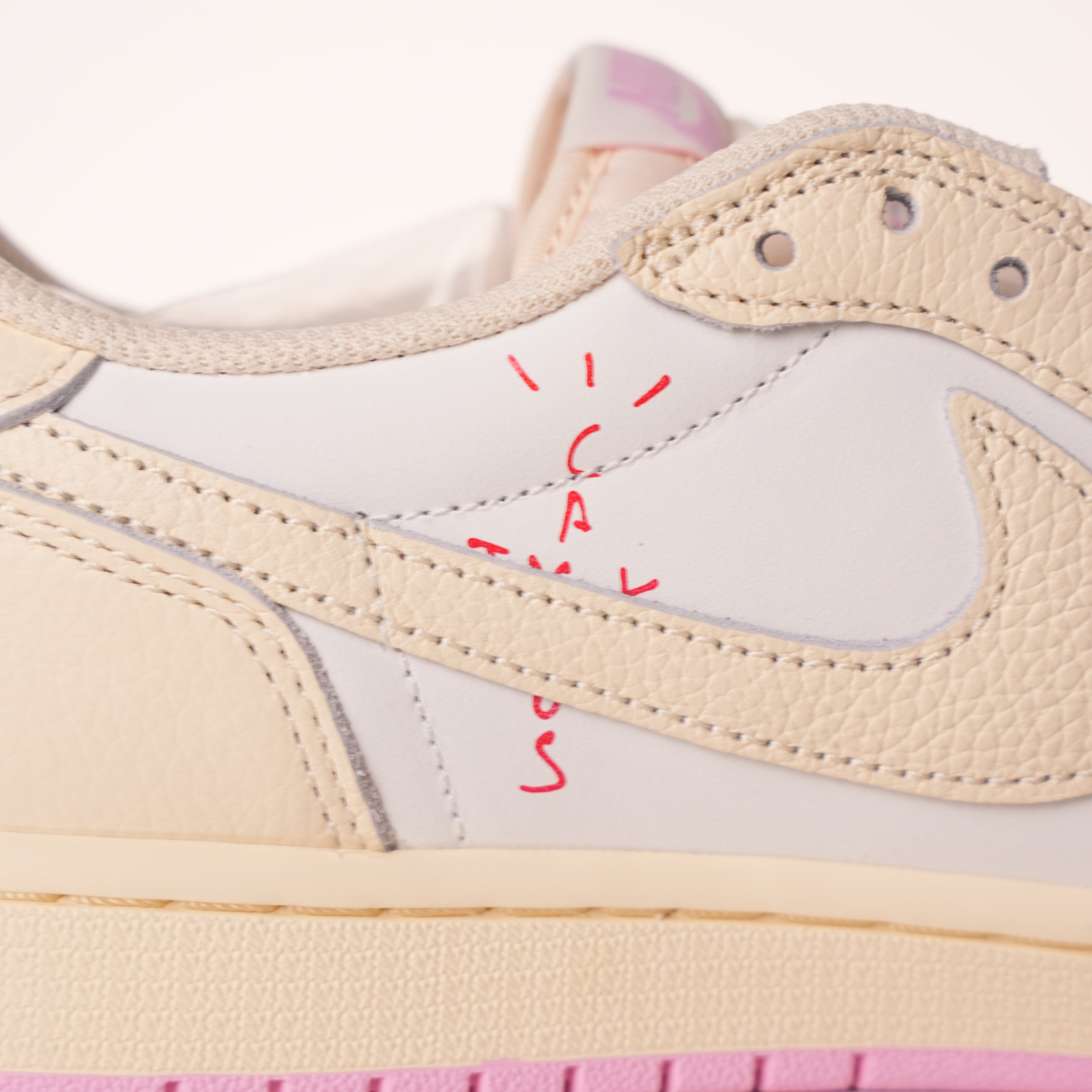 Travis Scott x Air Jordan 1 Low OG Sail Shy Pink