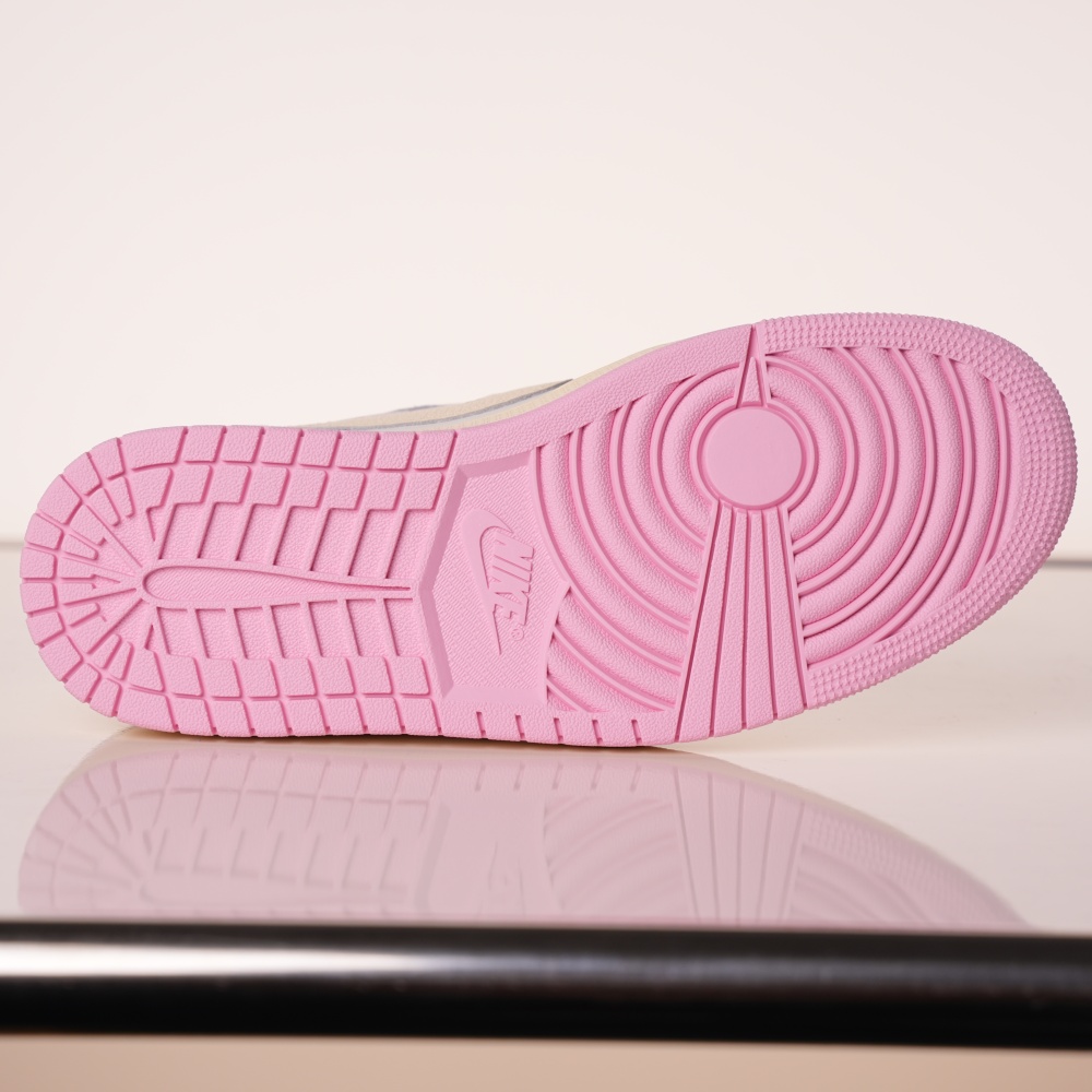 Travis Scott x Air Jordan 1 Low OG Sail Shy Pink