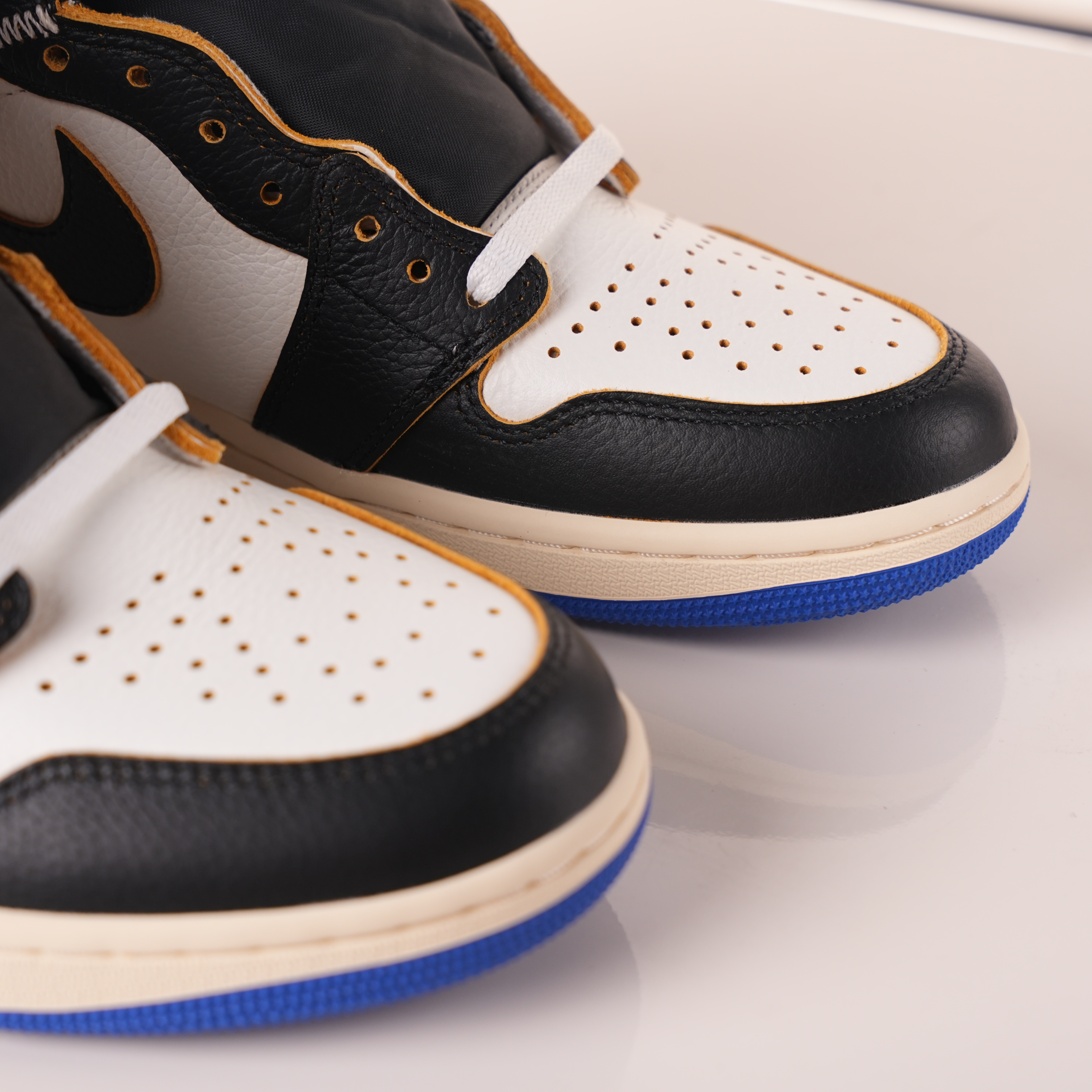 Union LA x Air Jordan 1 Retro Lightning UN