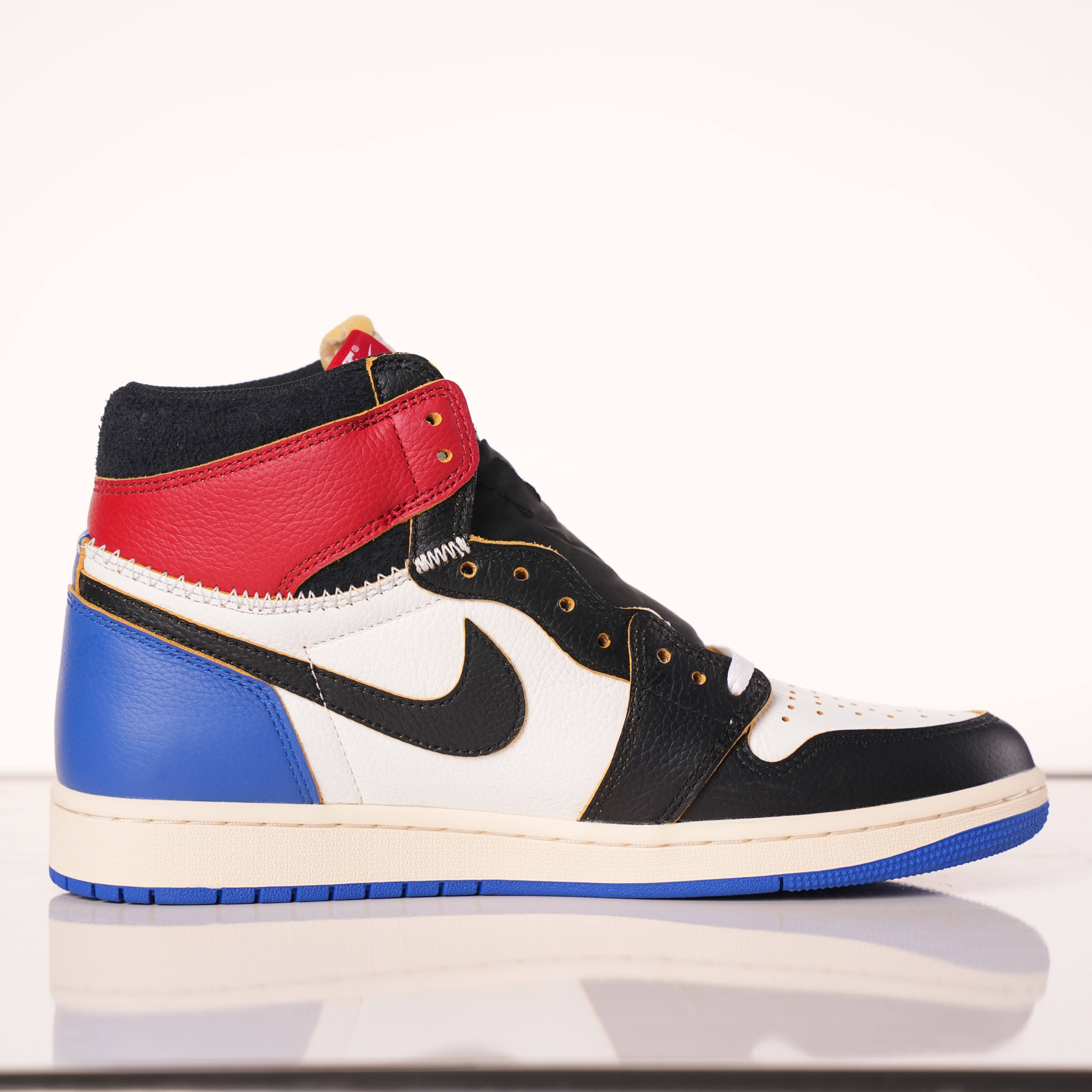 Union LA x Air Jordan 1 Retro Lightning UN