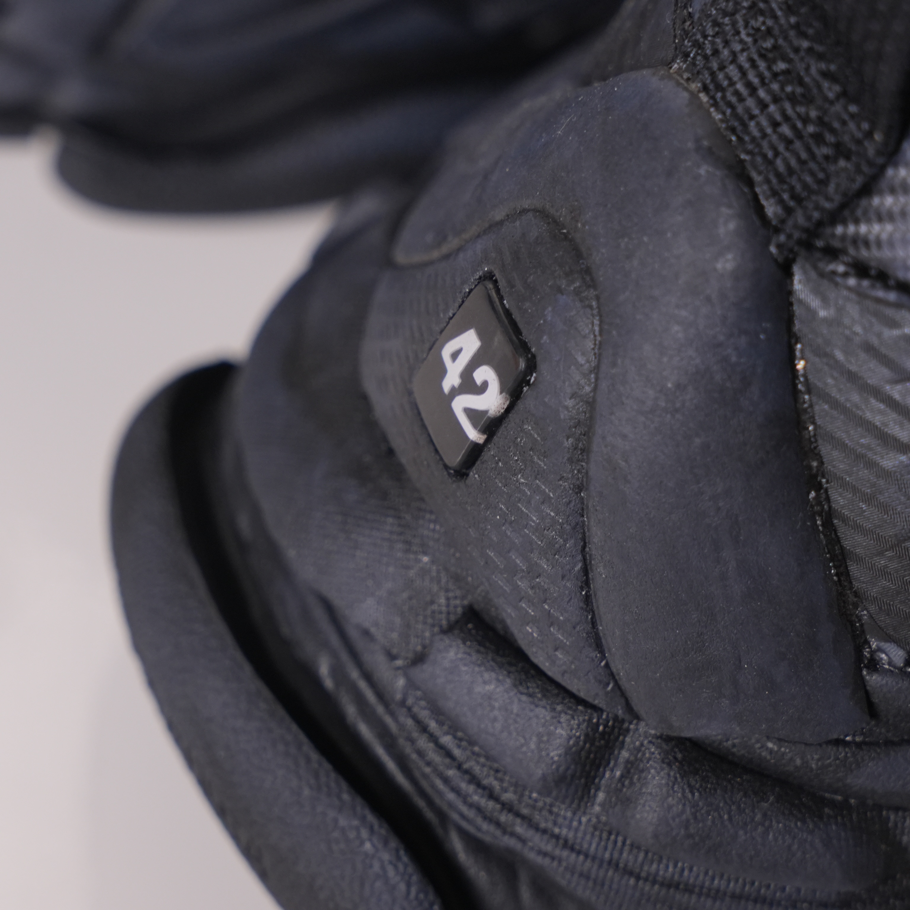 Balenciaga Triple S 2.0 Black Dark Grey