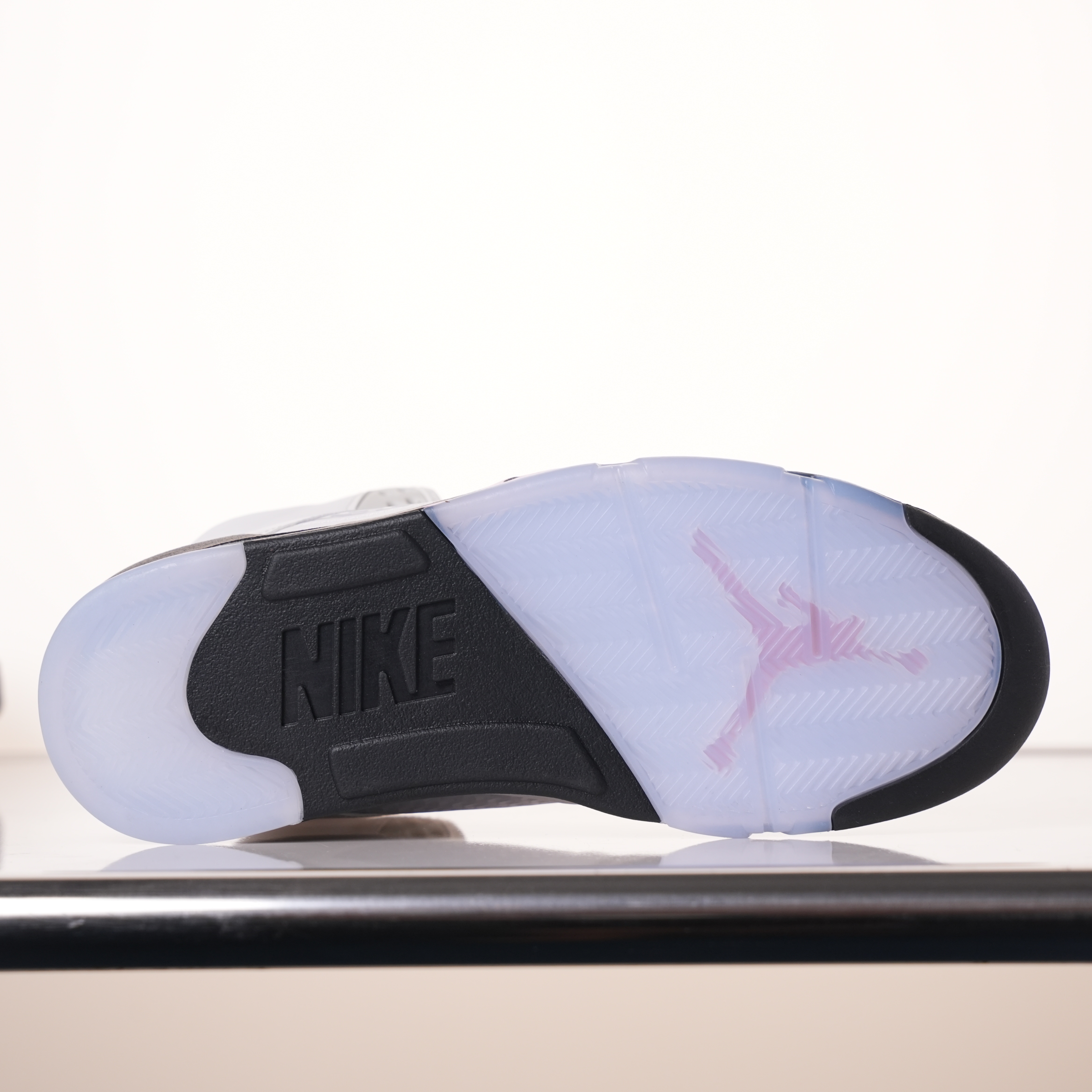 Air Jordan 5 Medium Soft Pink
