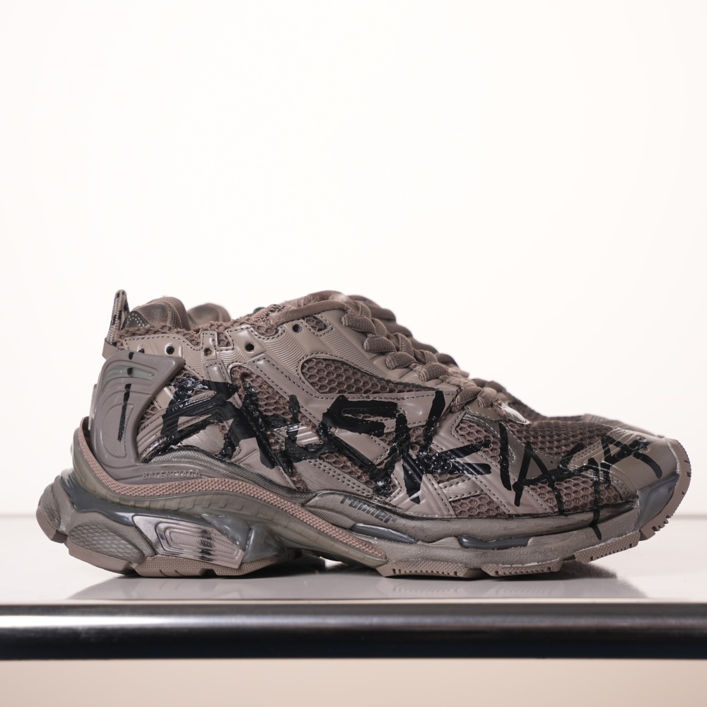 Balenciaga Runner Black Brown