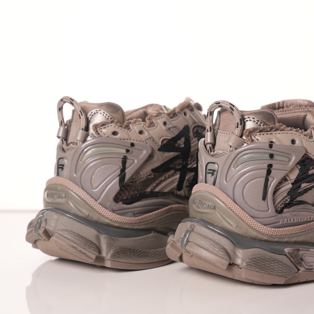 Balenciaga Runner Black Brown