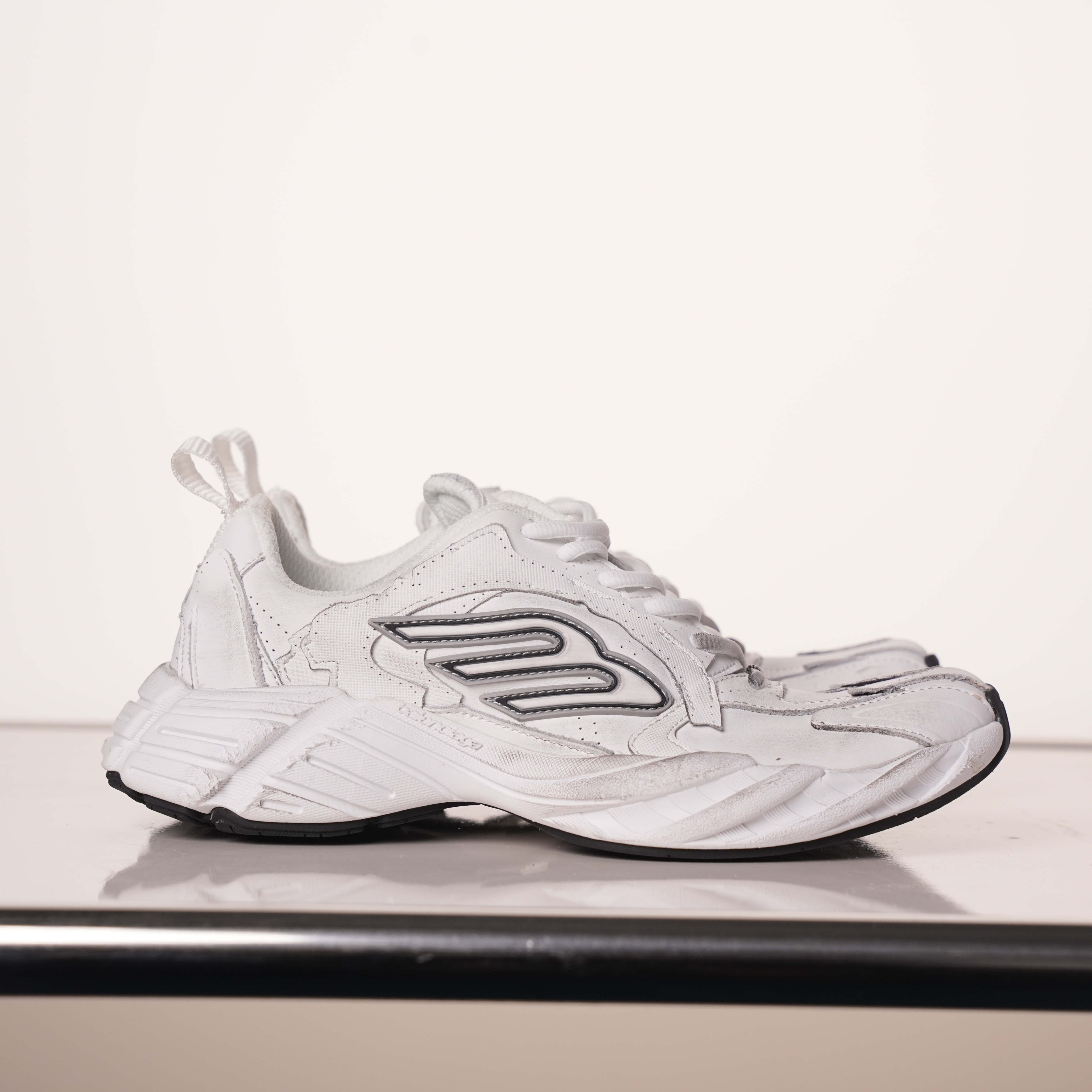 Balenciaga Monday shoe White