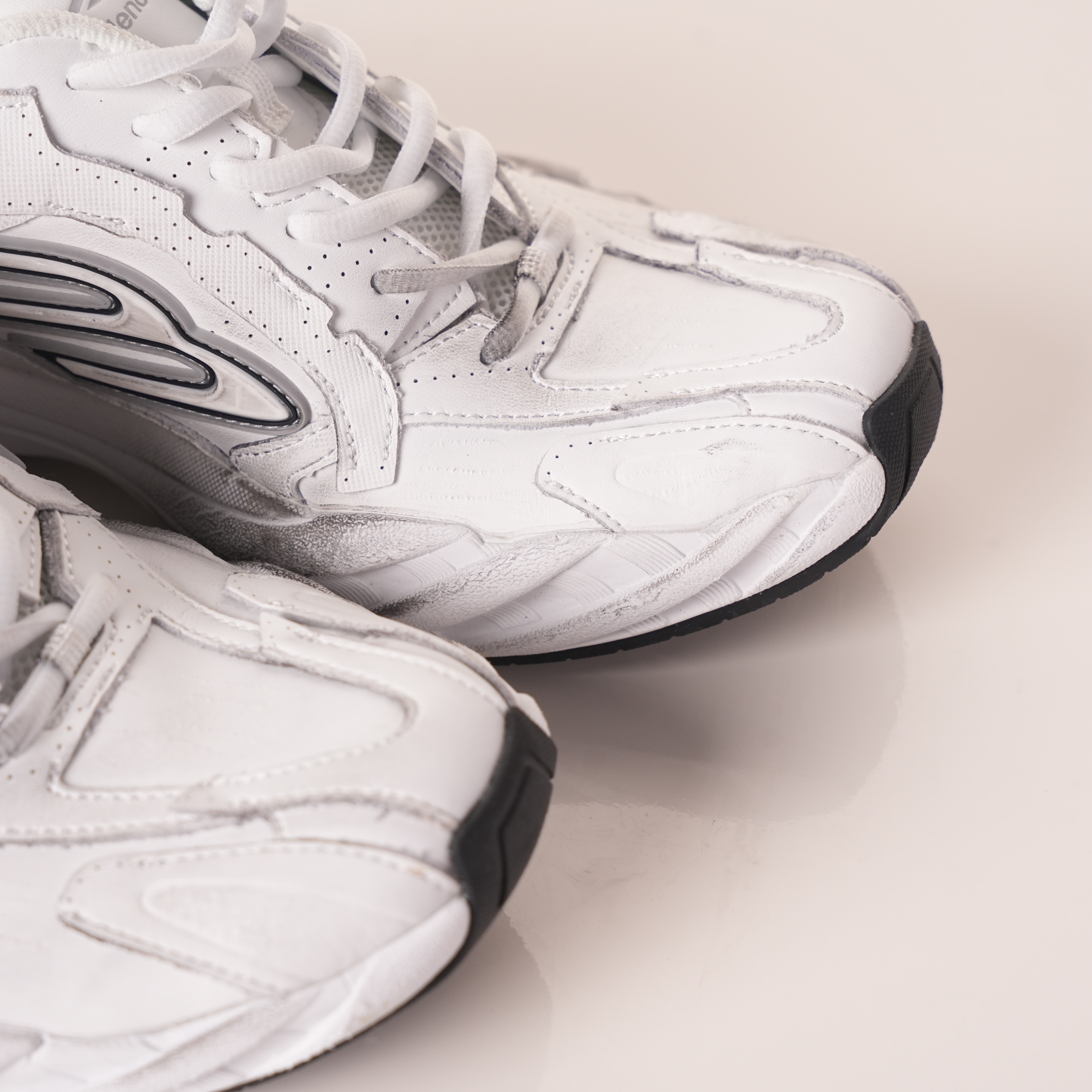 Balenciaga Monday shoe White