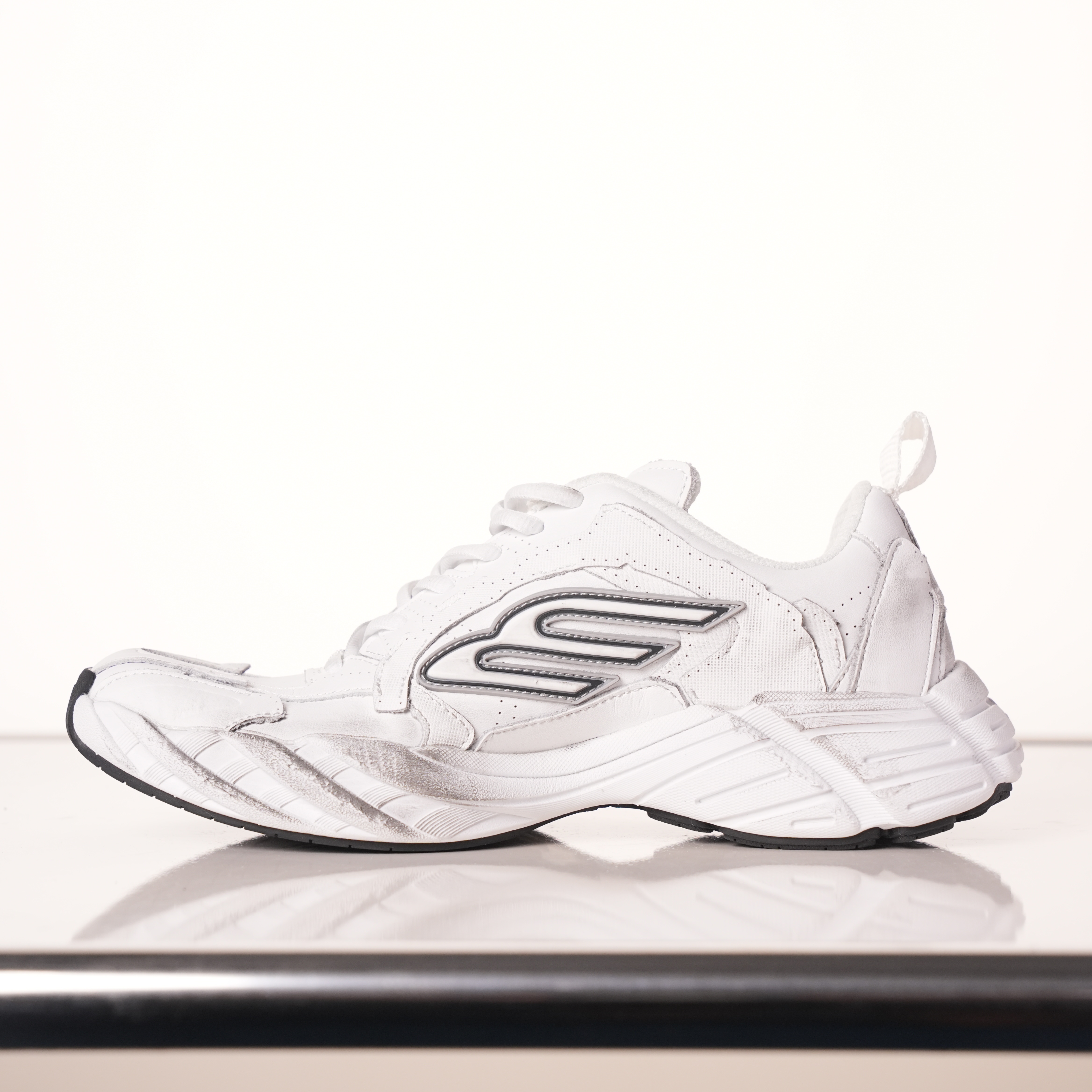 Balenciaga Monday shoe White