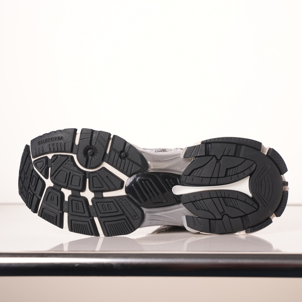 Balenciaga Runner White Purple
