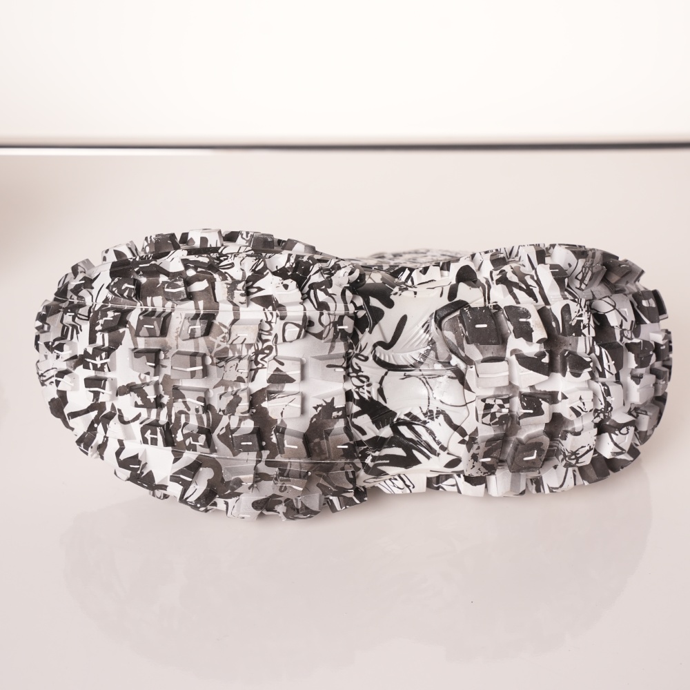 Balenciaga Defender Graffiti