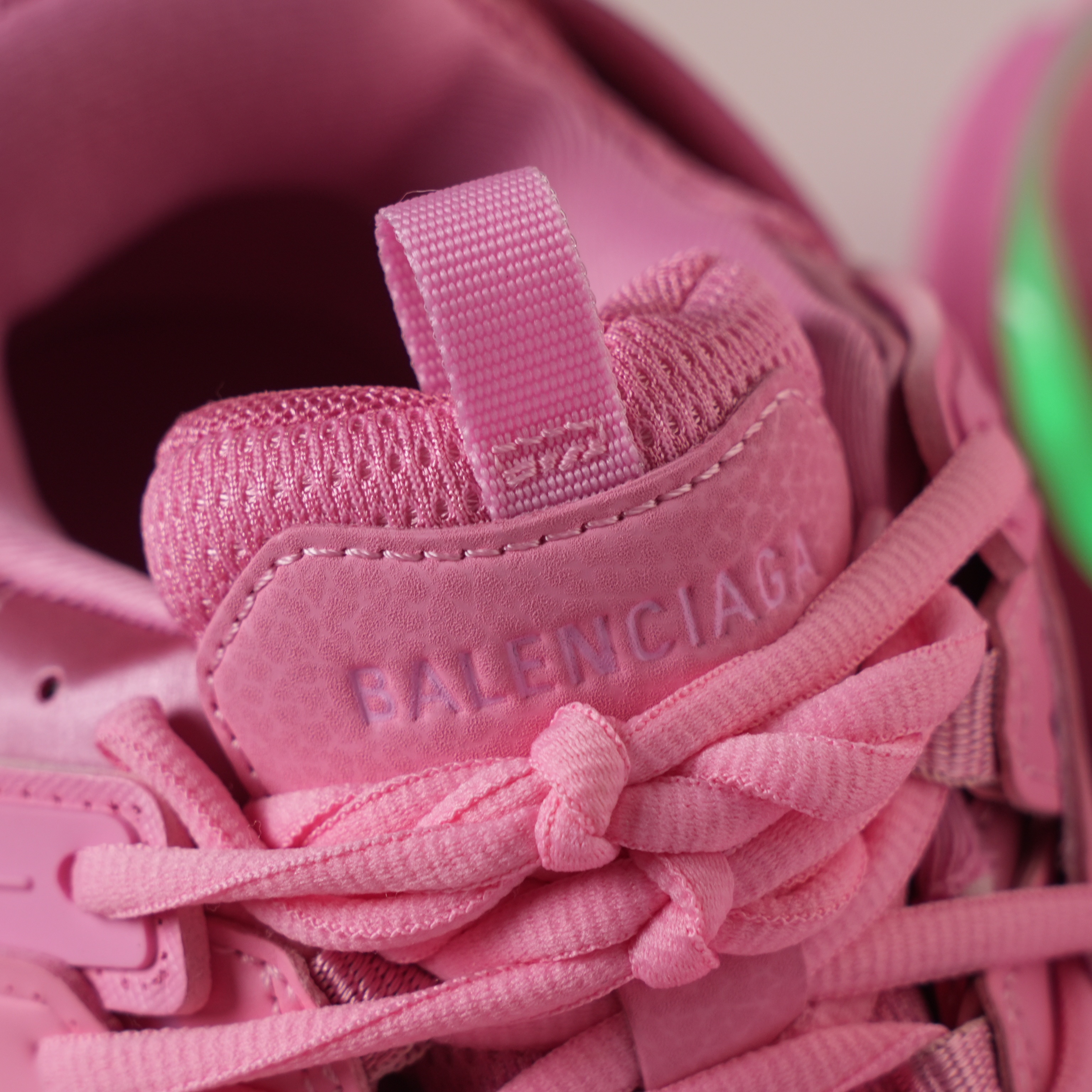 Balenciaga Track Pulm Red (LED)