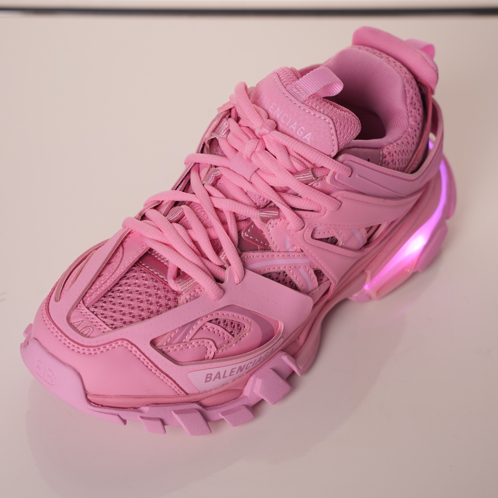 Balenciaga Track Pulm Red (LED)
