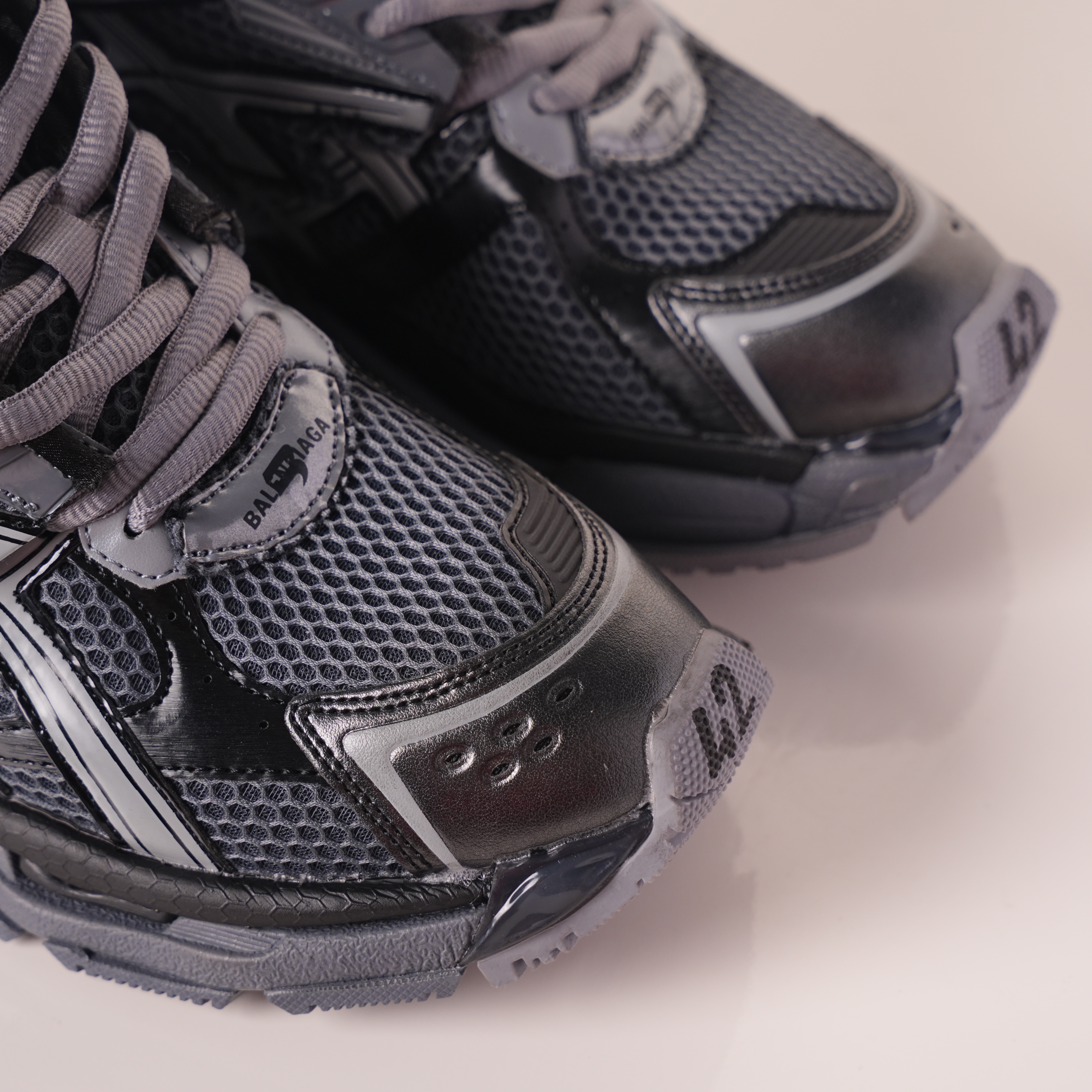 Balenciaga Runner Dark Grey Black