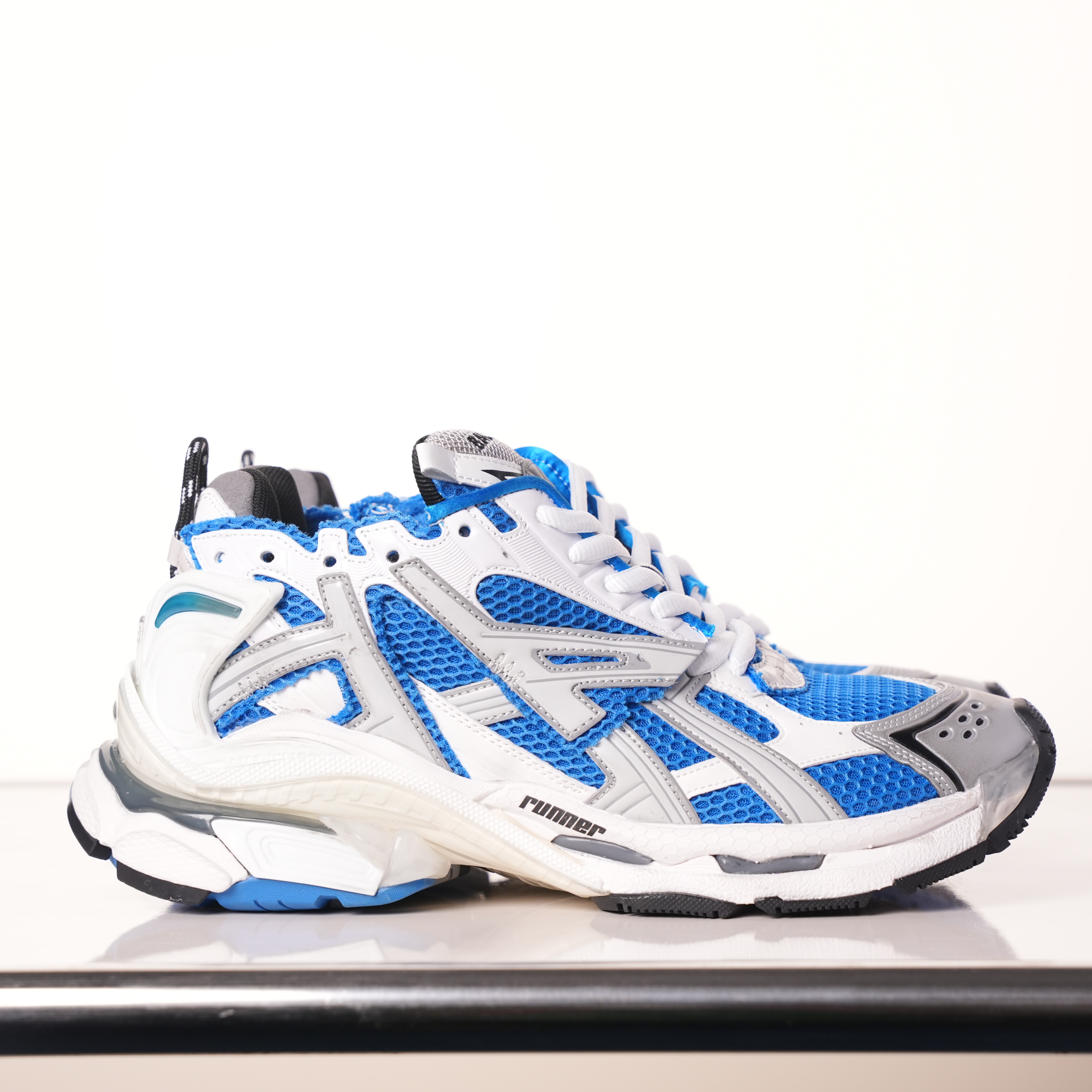 Balenciaga Runner White Blue
