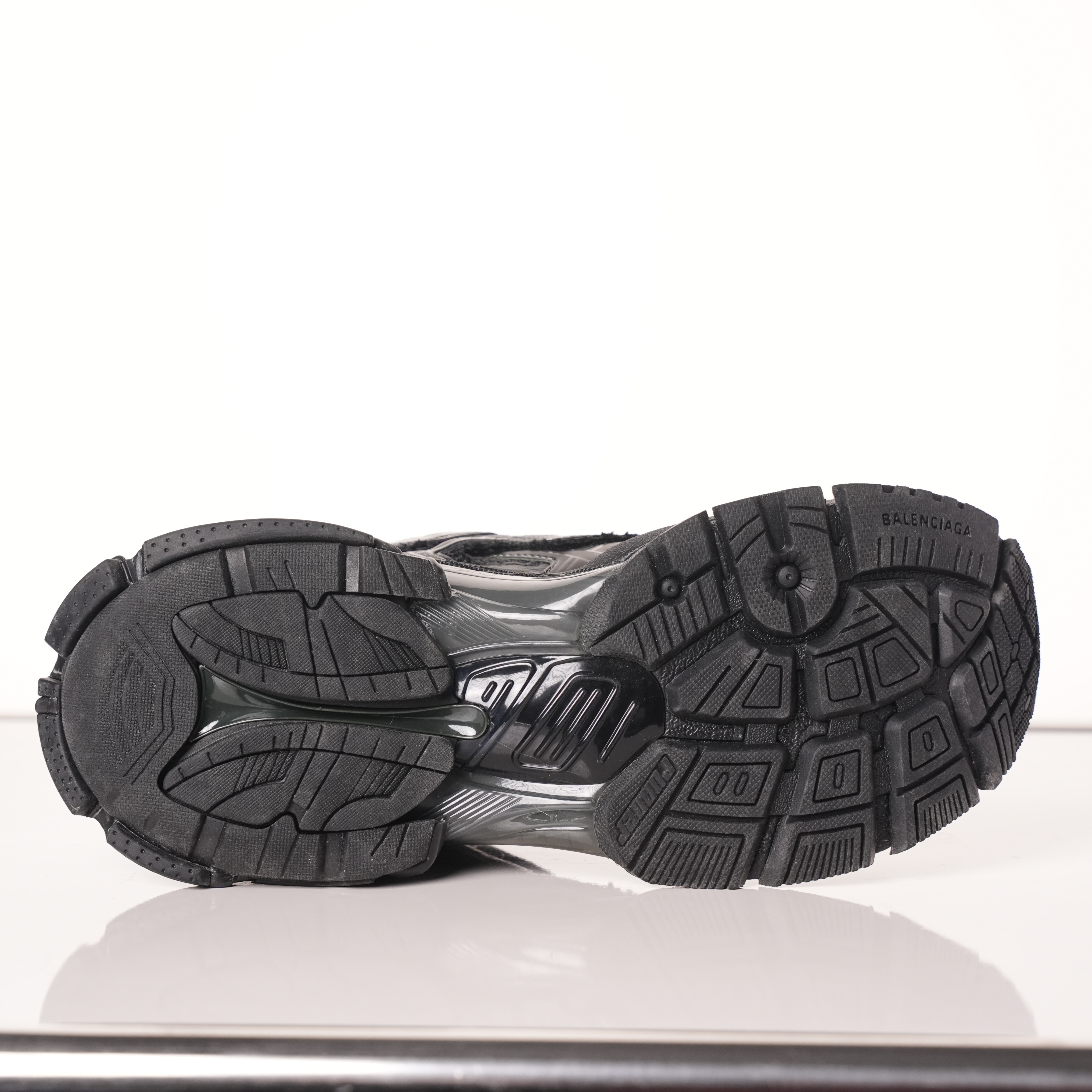 Balenciaga Runner Blackish Green