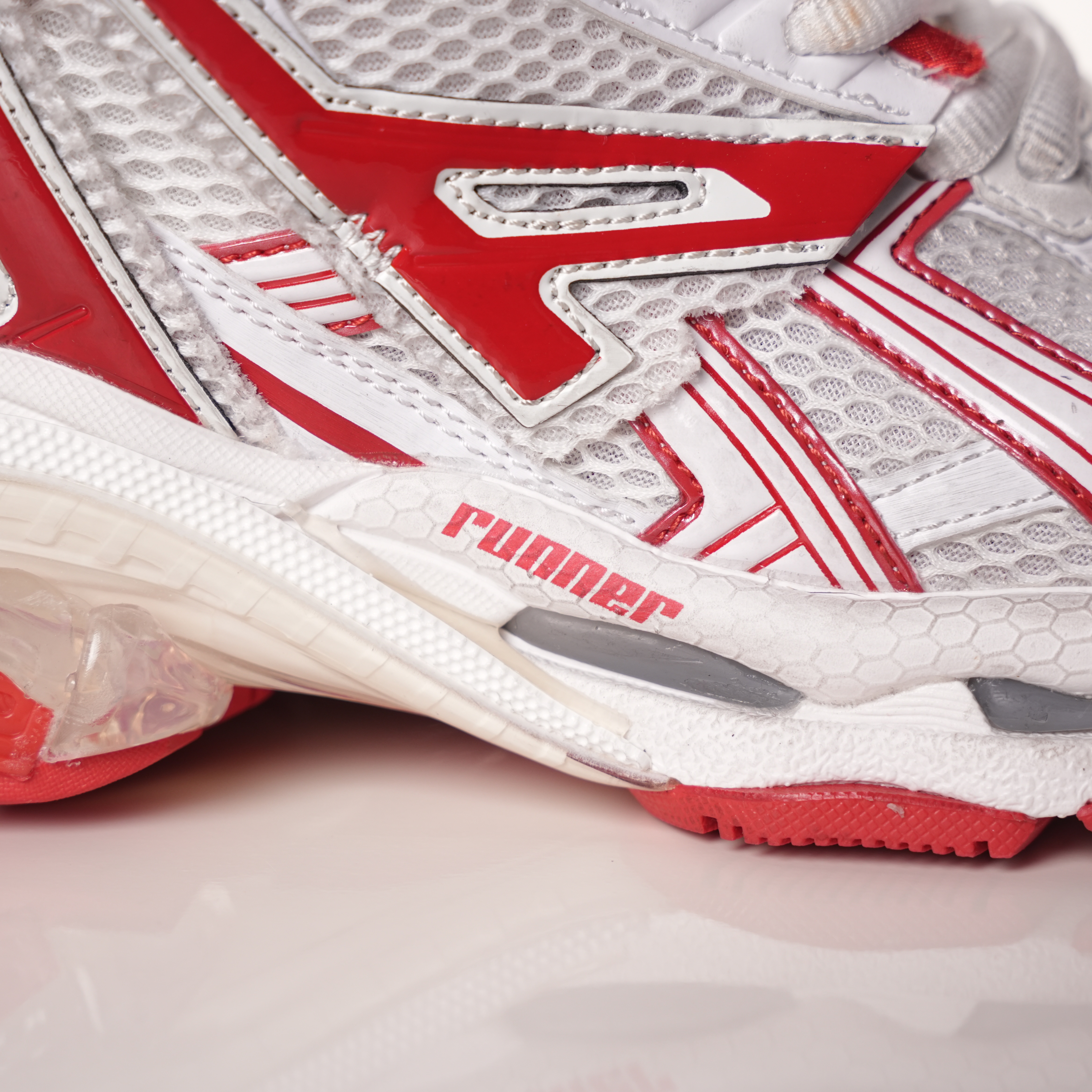 Balenciaga Runner White Red