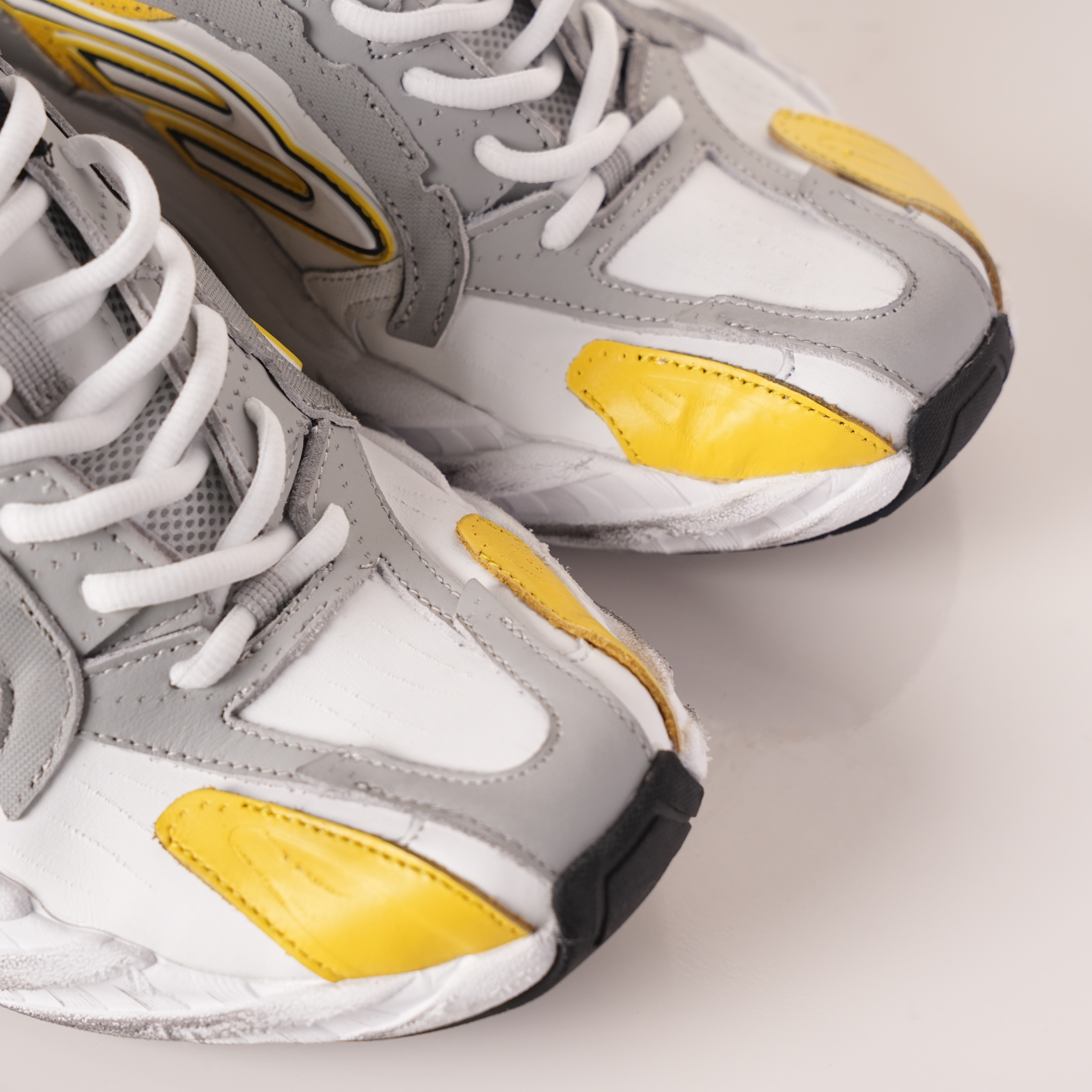Balenciaga Monday shoe White Yellow