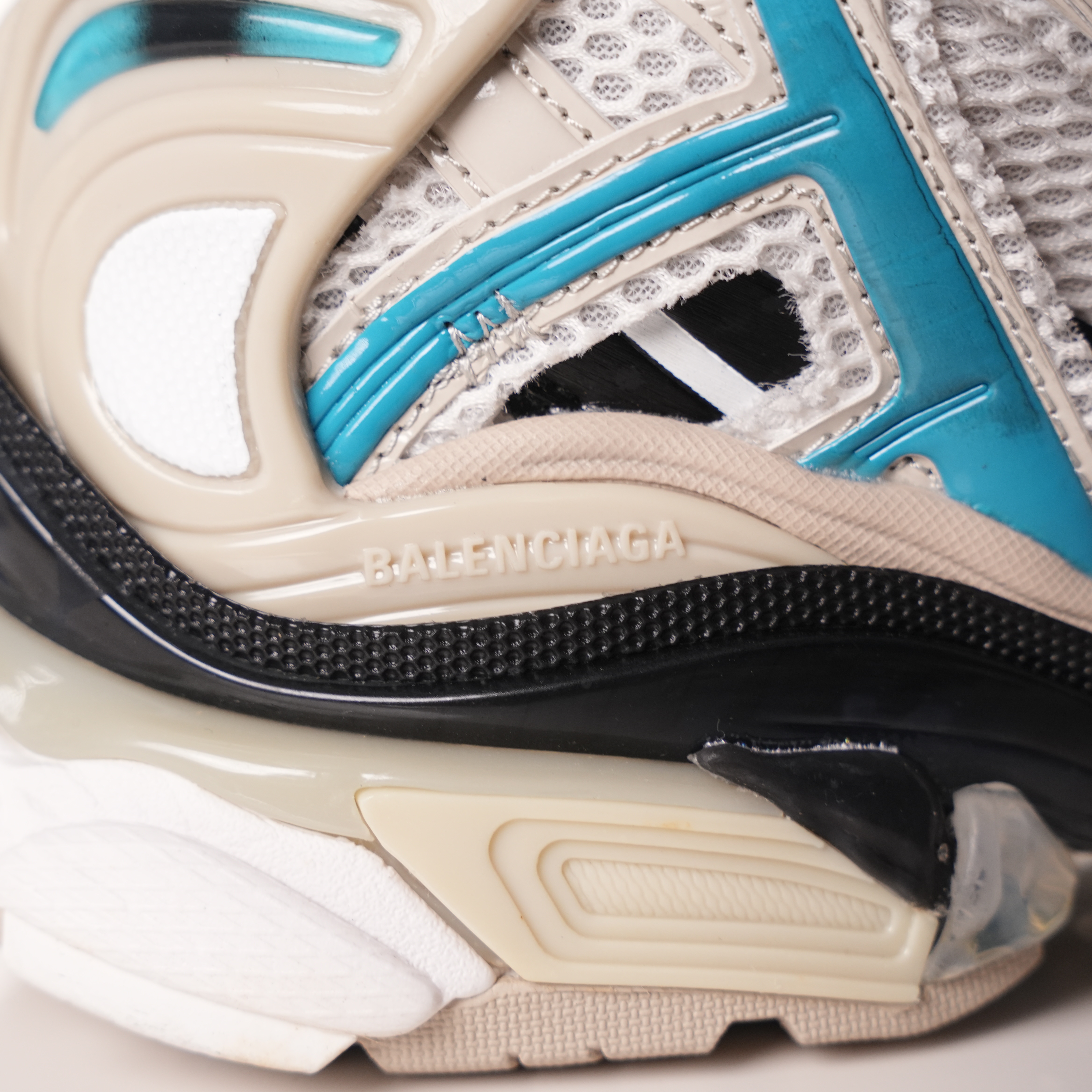 Balenciaga Runner Black Champagne Blue