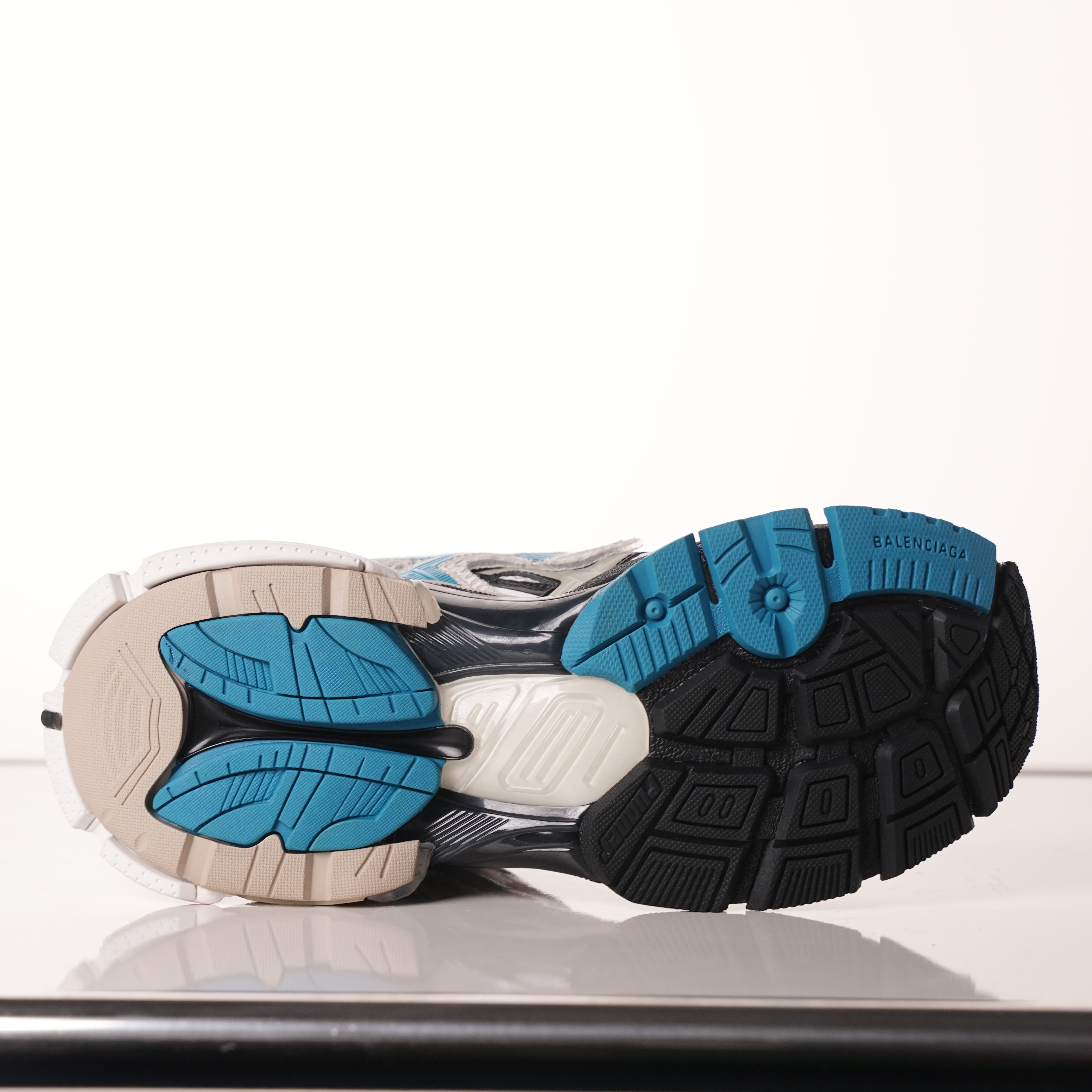 Balenciaga Runner Black Champagne Blue