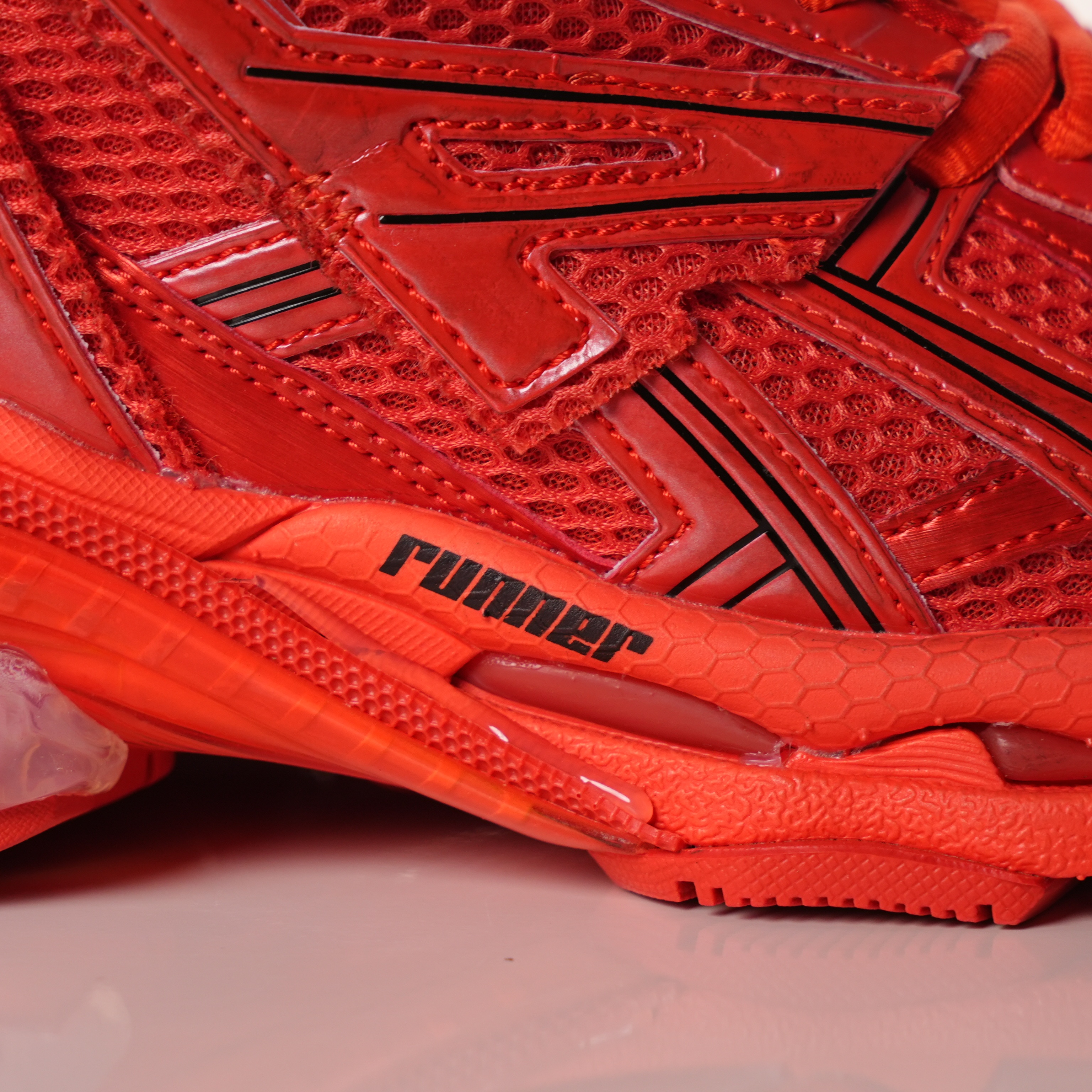 Balenciaga Runner Red