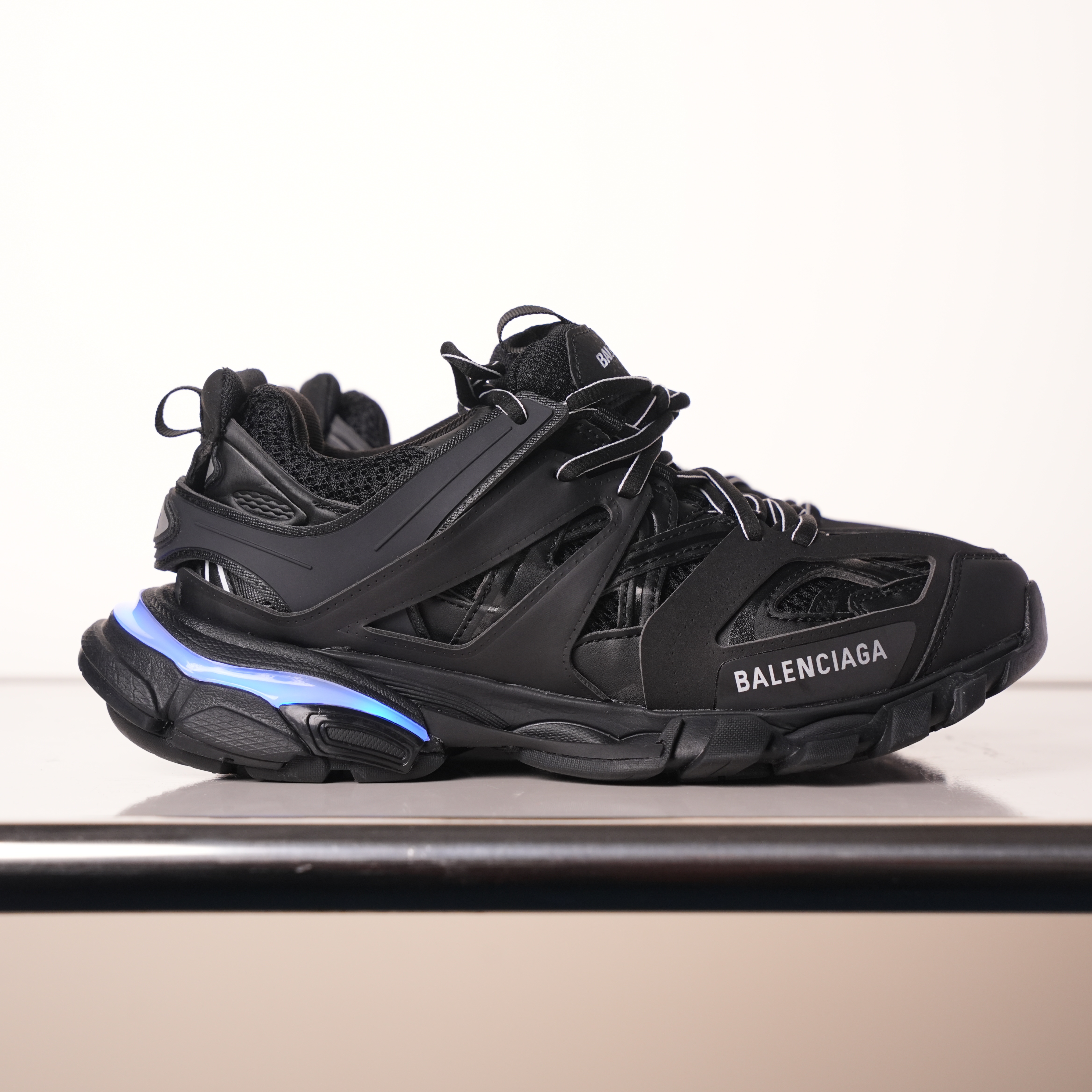 Balenciaga Track Black（LED）