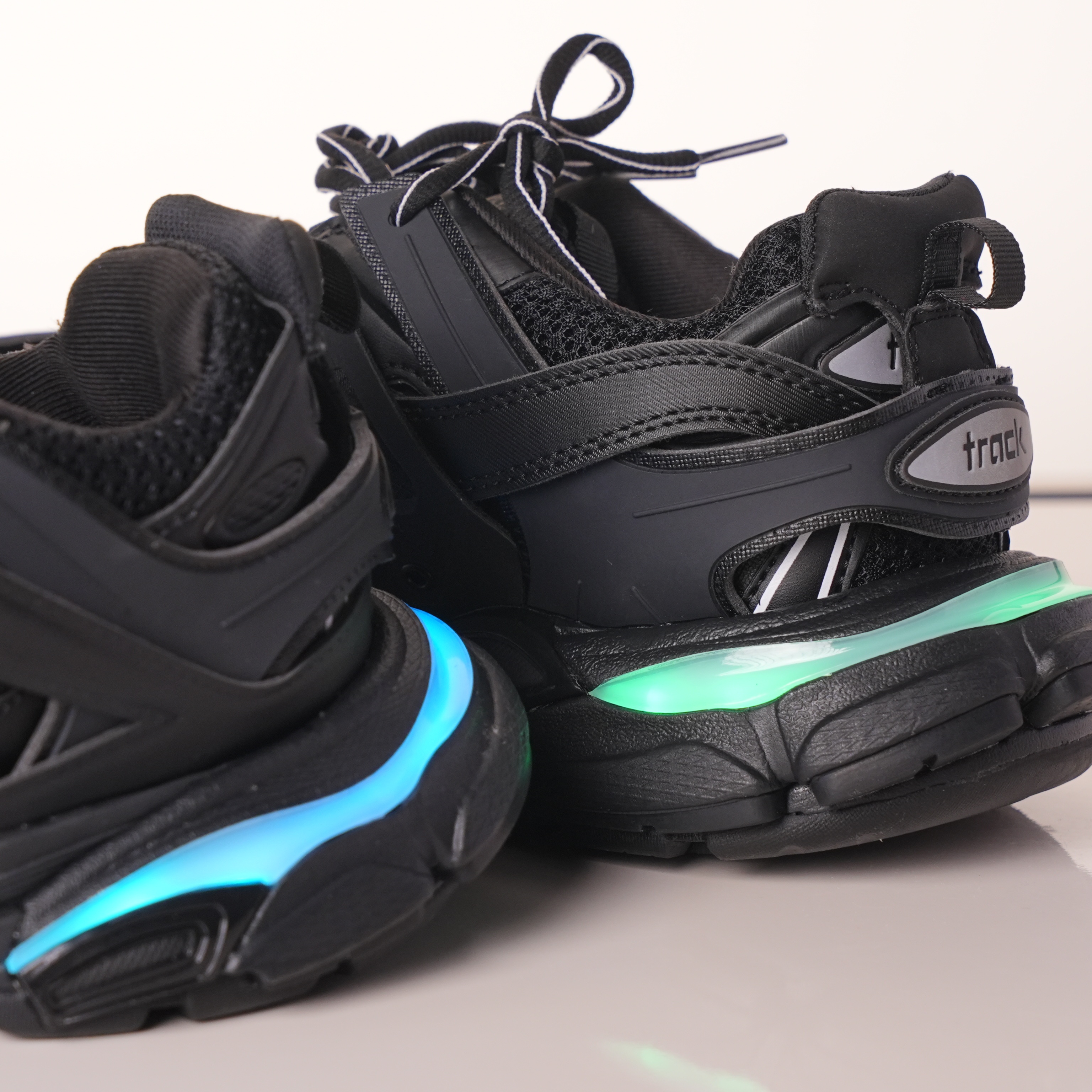 Balenciaga Track Black（LED）