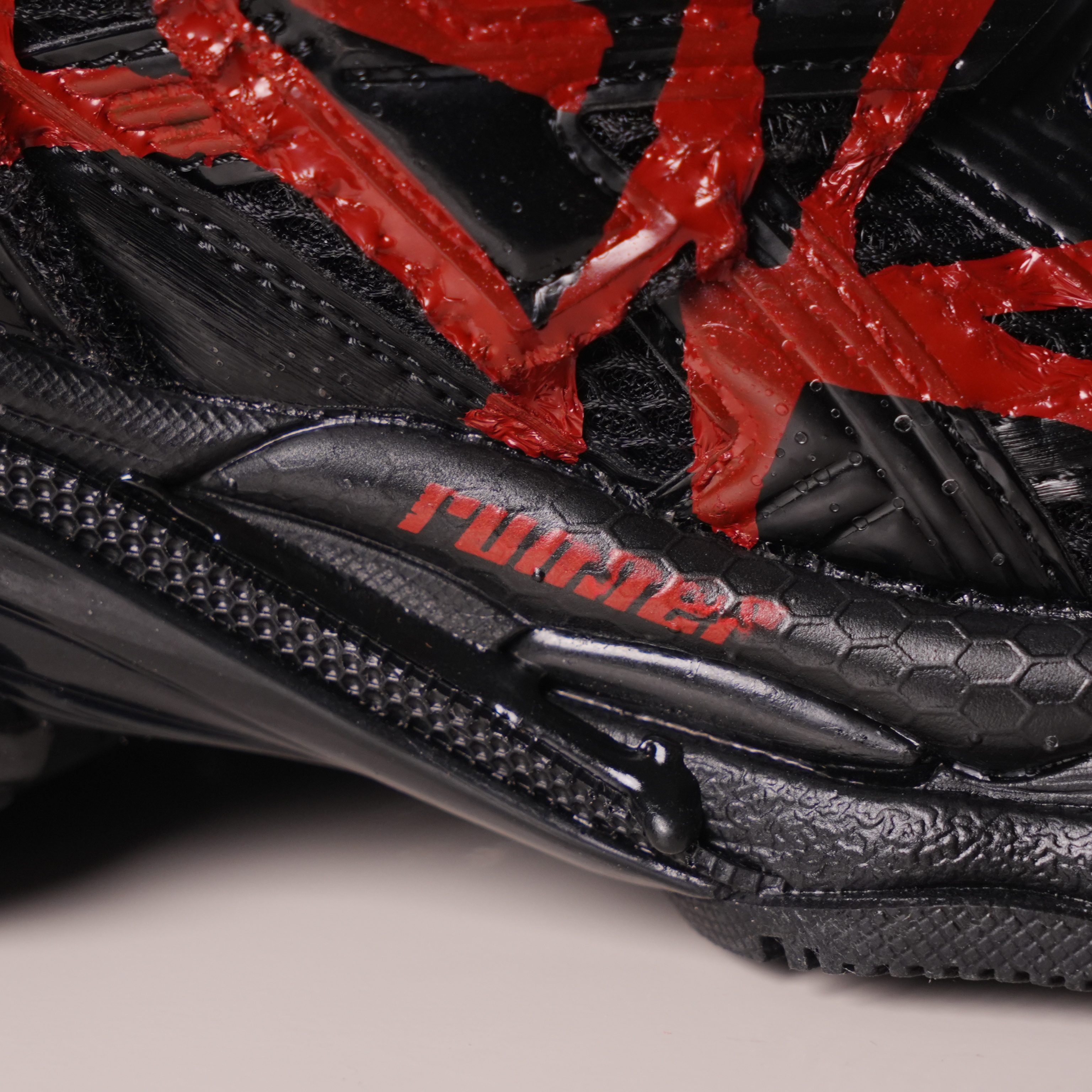 Balenciaga Runner Black And Red Characters