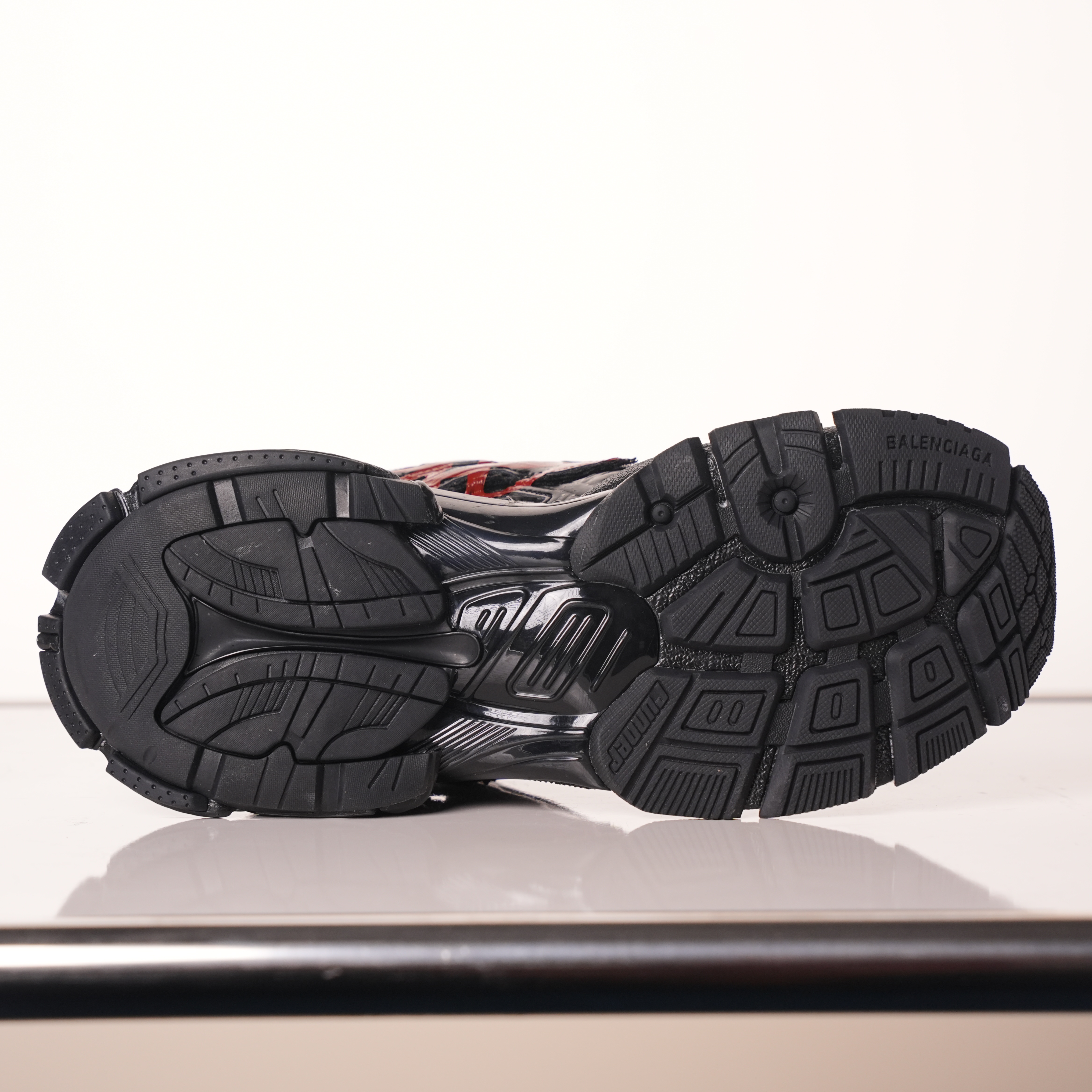 Balenciaga Runner Black And Red Characters
