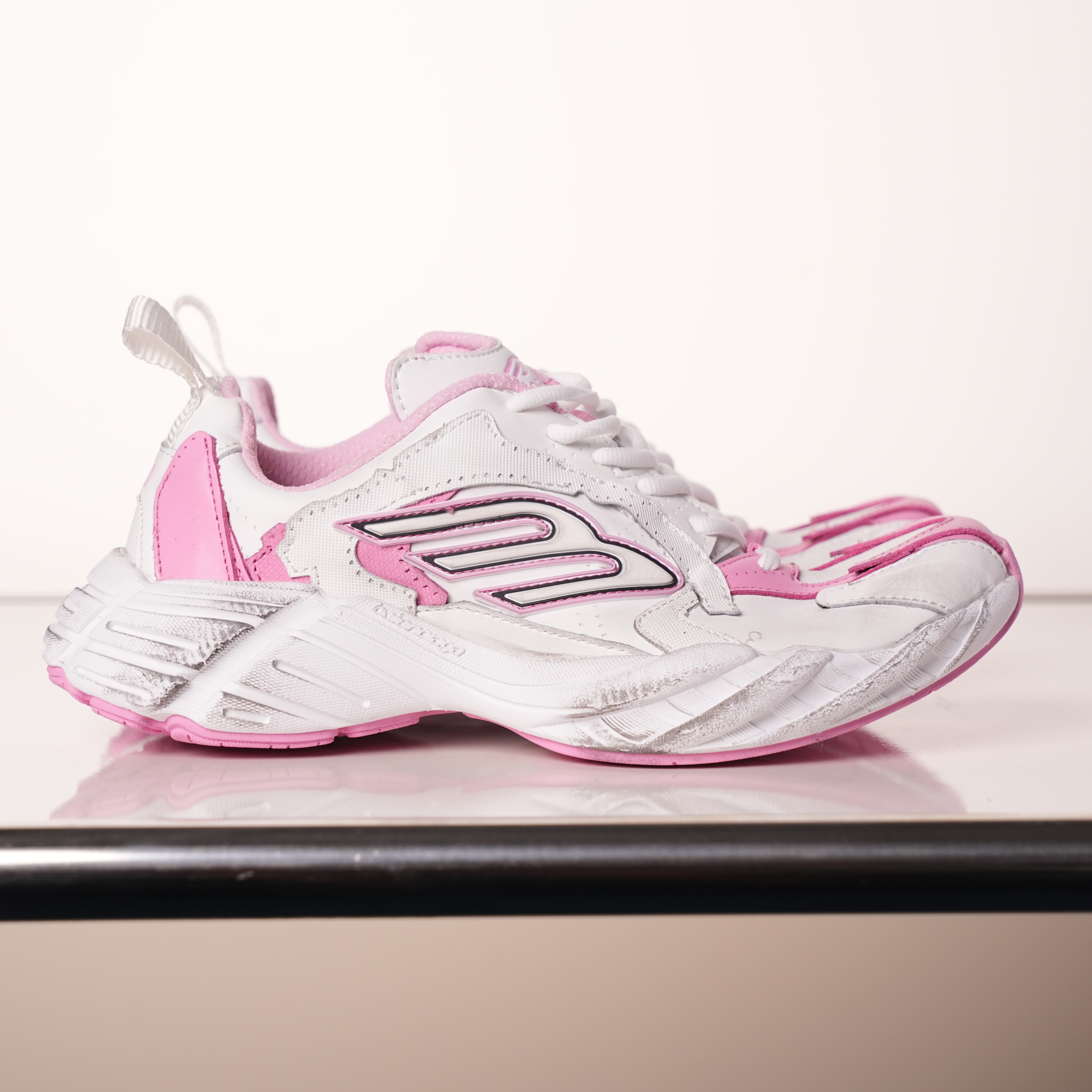 Balenciaga Monday shoe White Pink