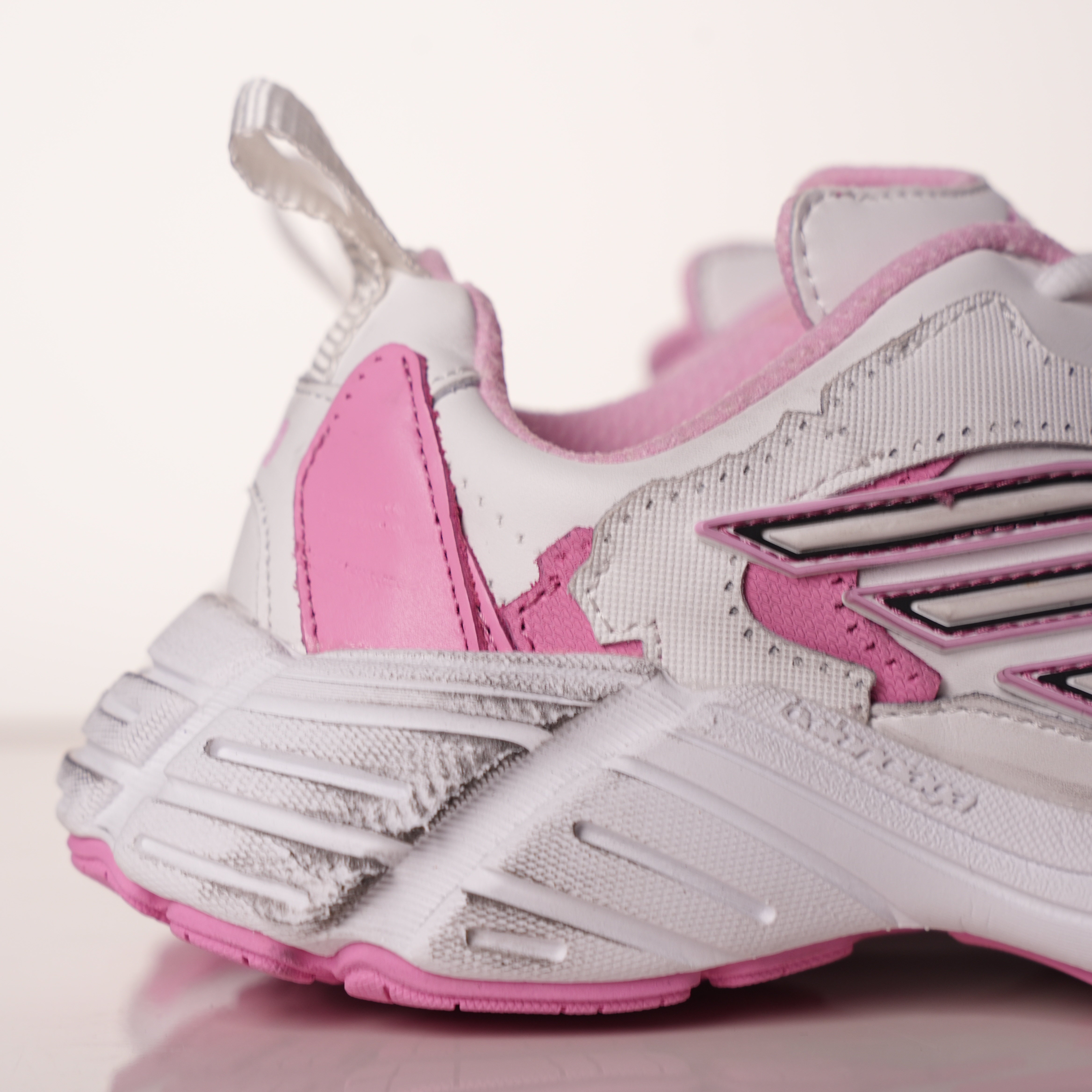 Balenciaga Monday shoe White Pink