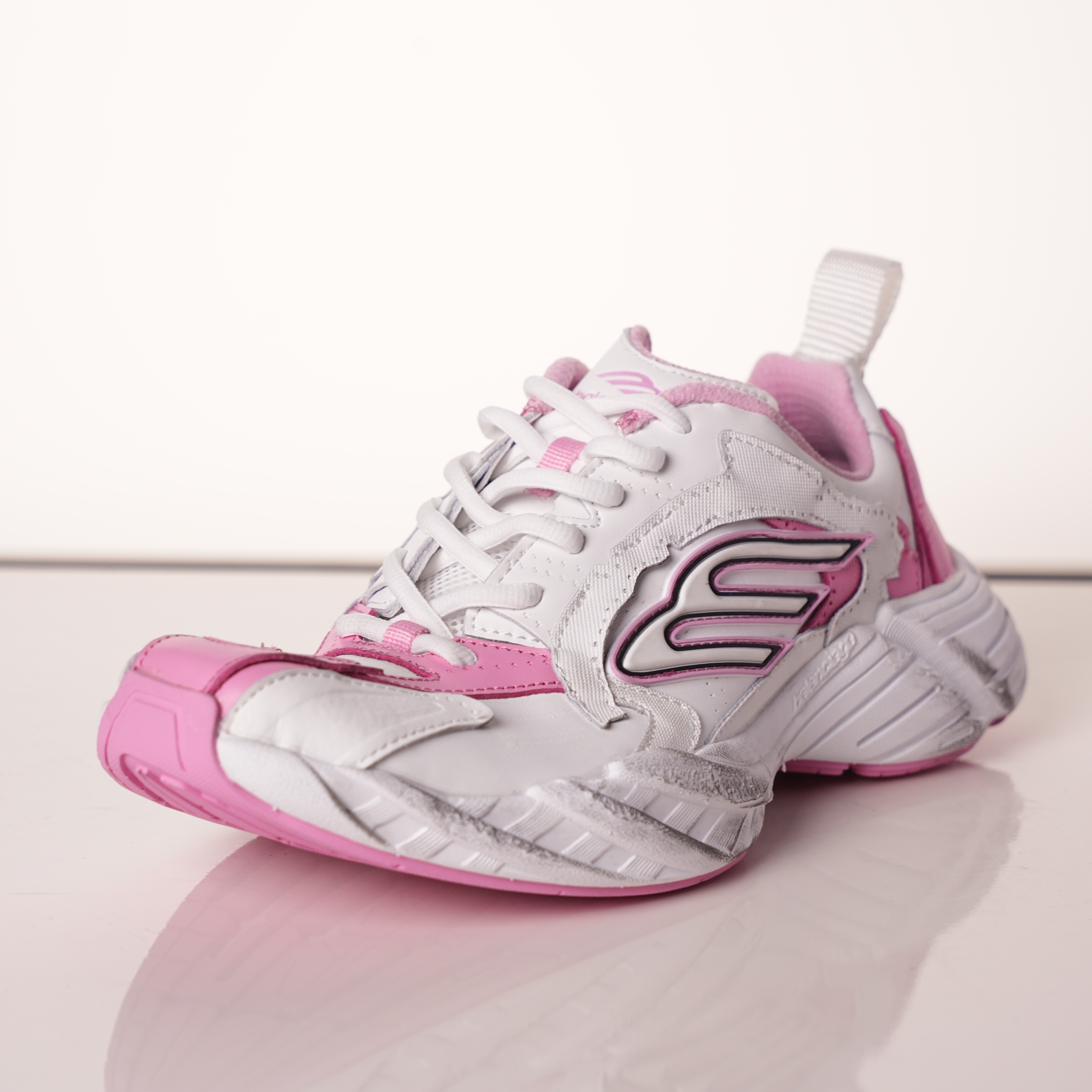 Balenciaga Monday shoe White Pink