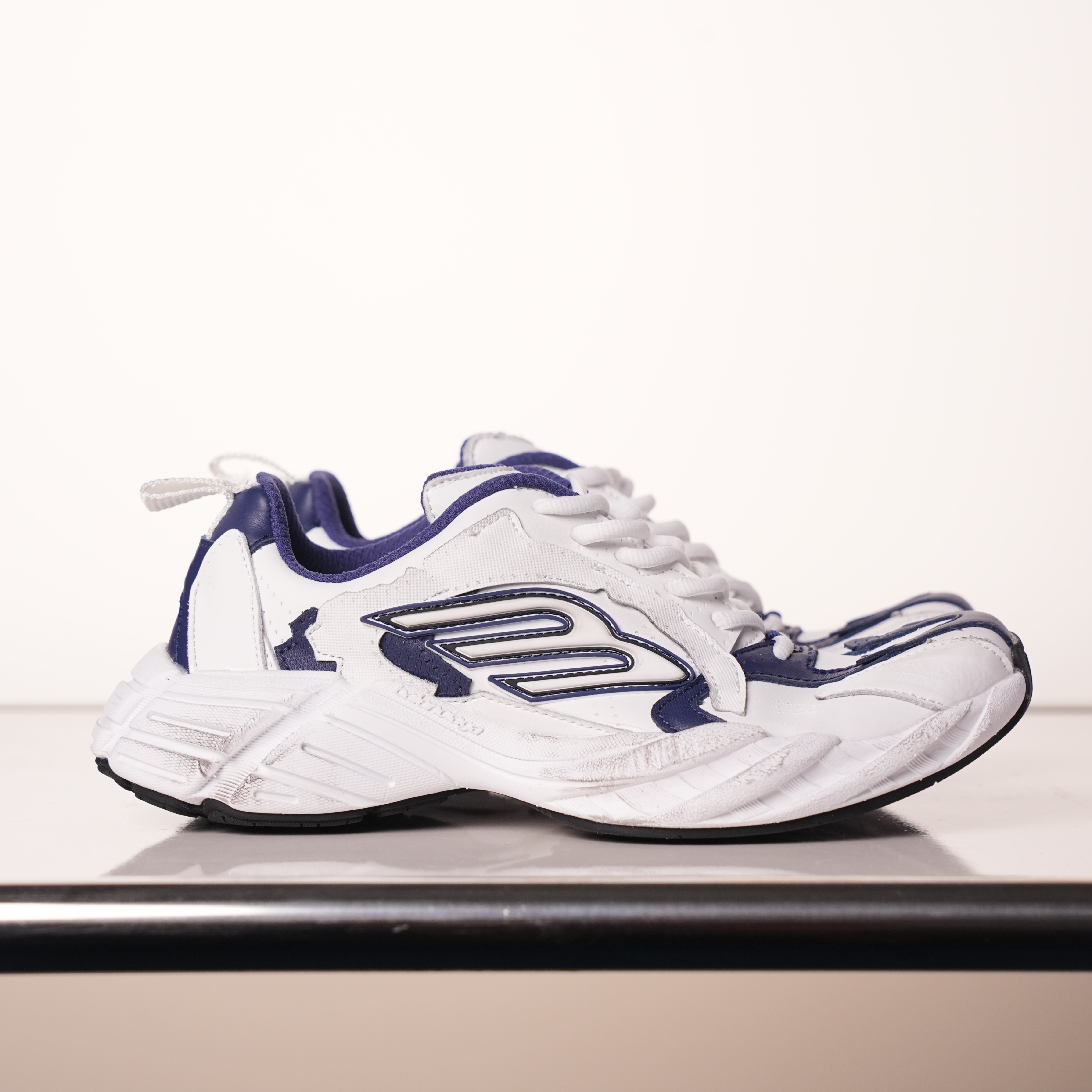 Balenciaga Monday shoe White Blue