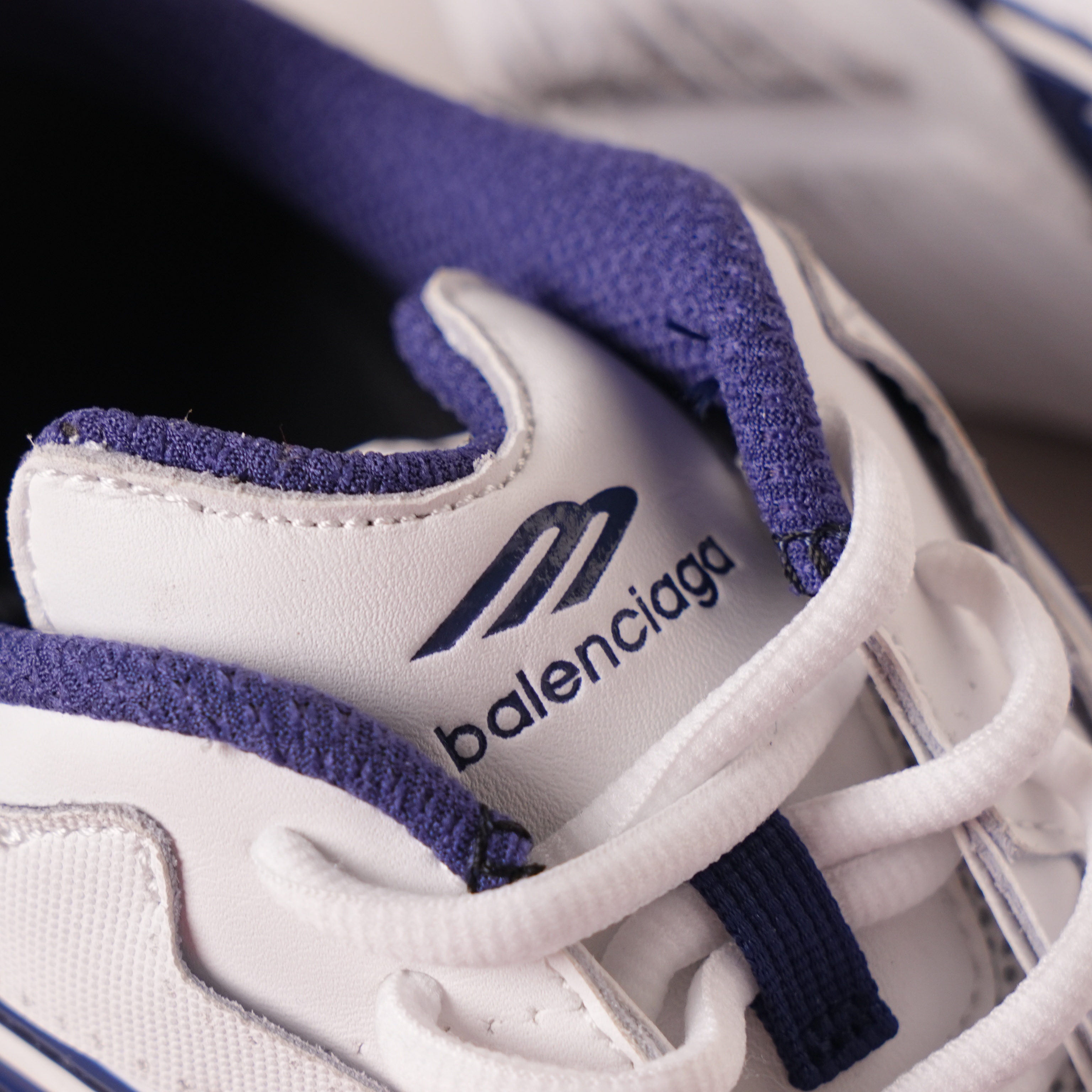 Balenciaga Monday shoe White Blue
