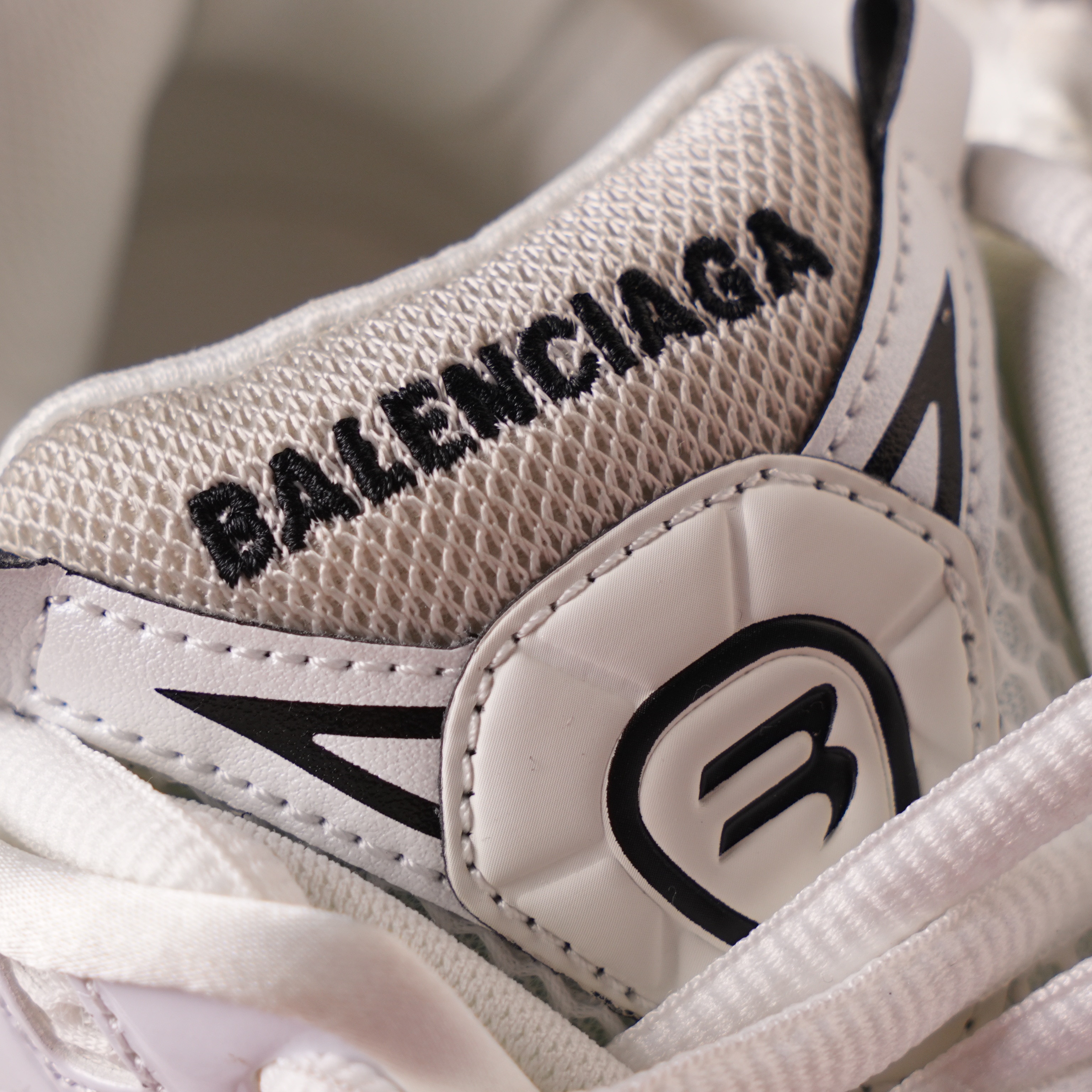 Balenciaga Runner White