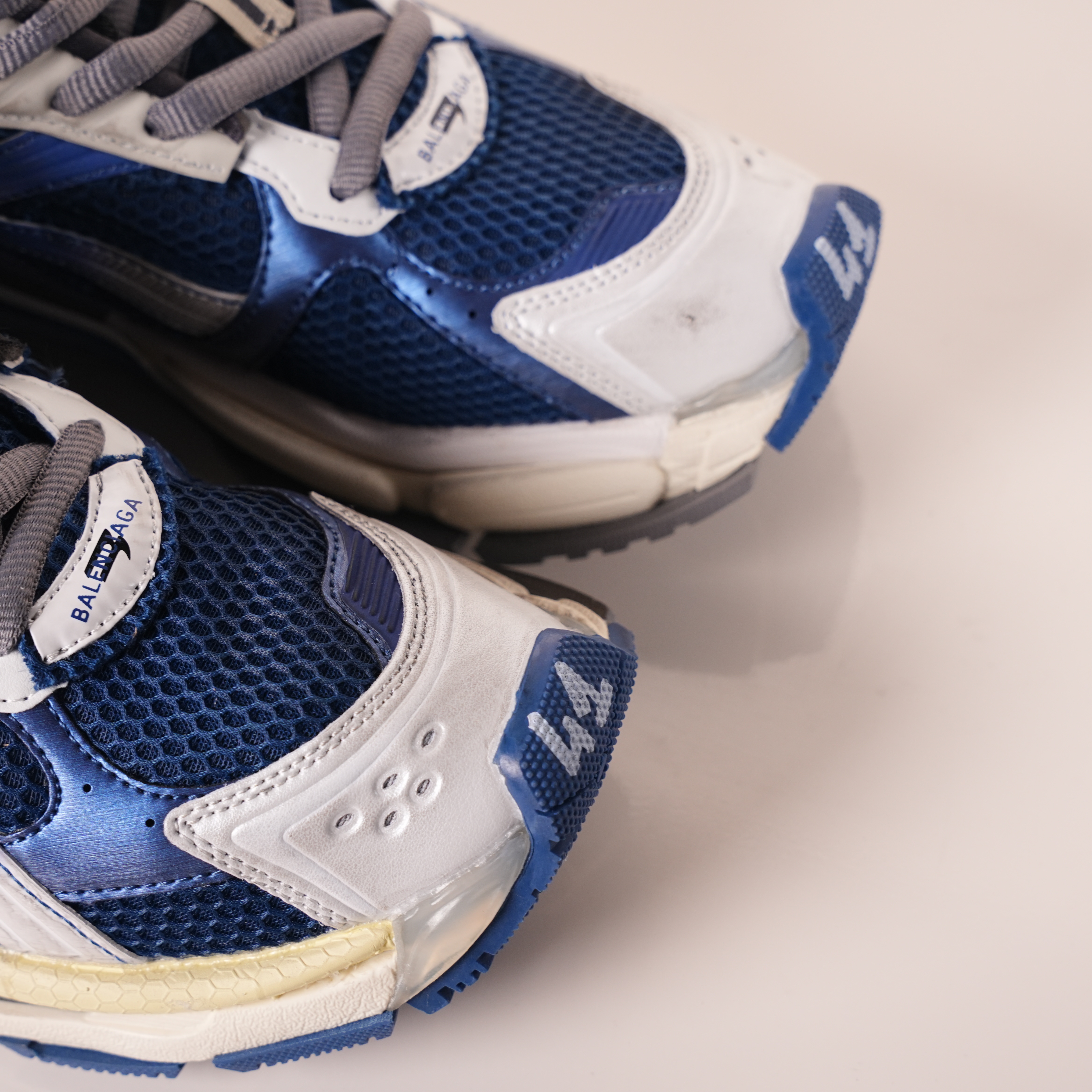 Balenciaga Runner Sneaker 'Gradient - Beige Navy'